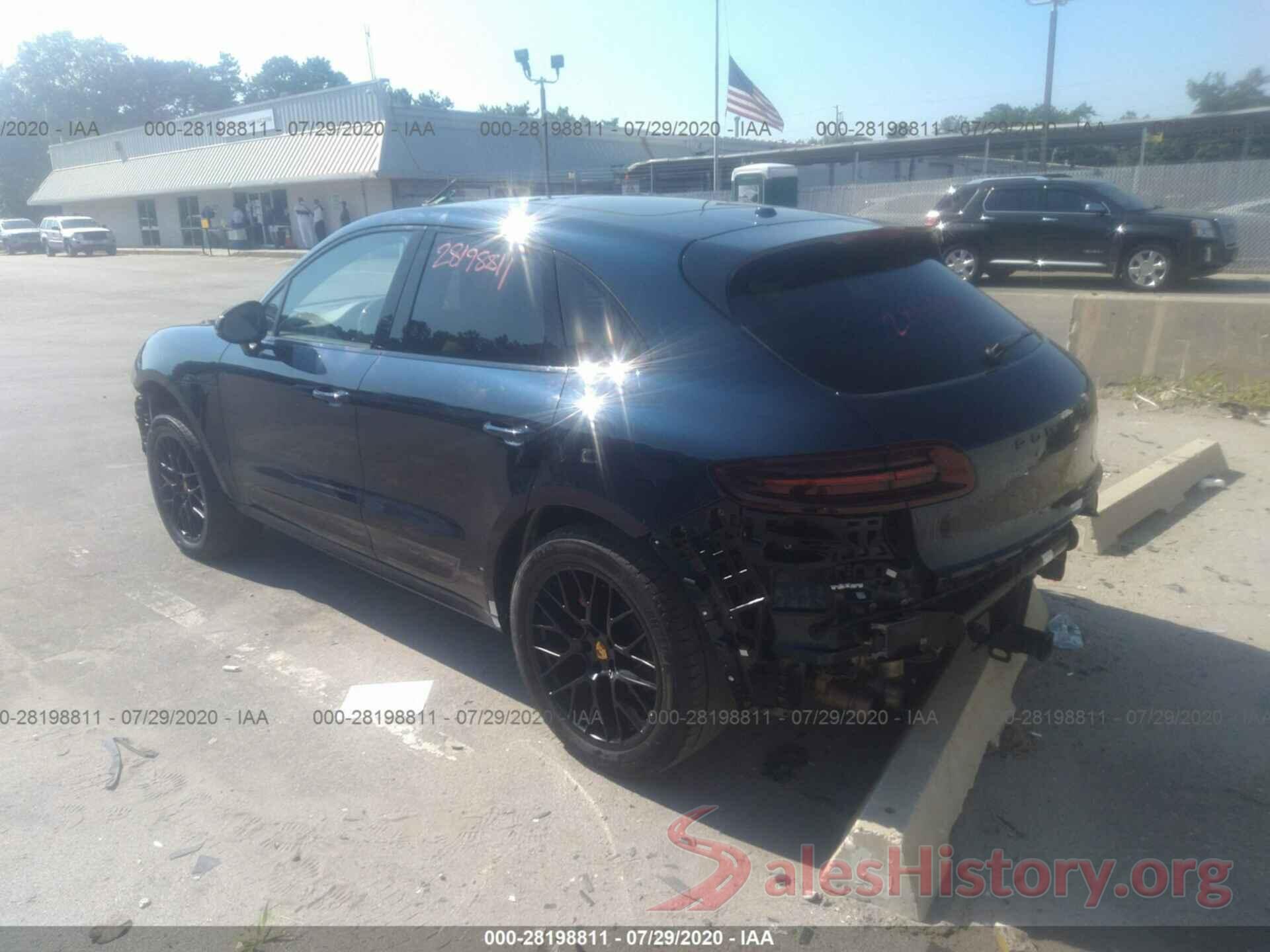 WP1AG2A55HLB54282 2017 PORSCHE MACAN