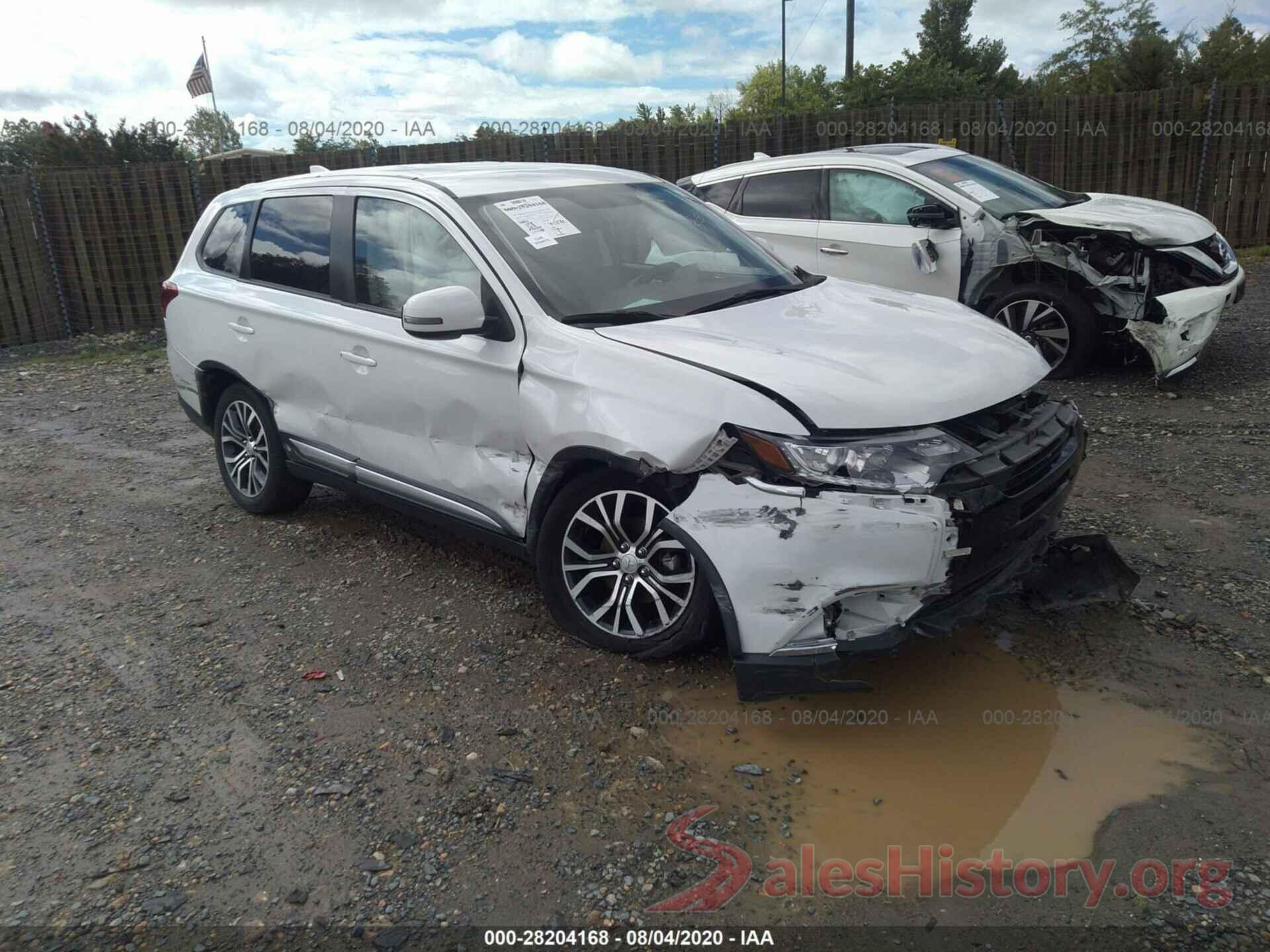 JA4AZ3A38JZ002901 2018 MITSUBISHI OUTLANDER