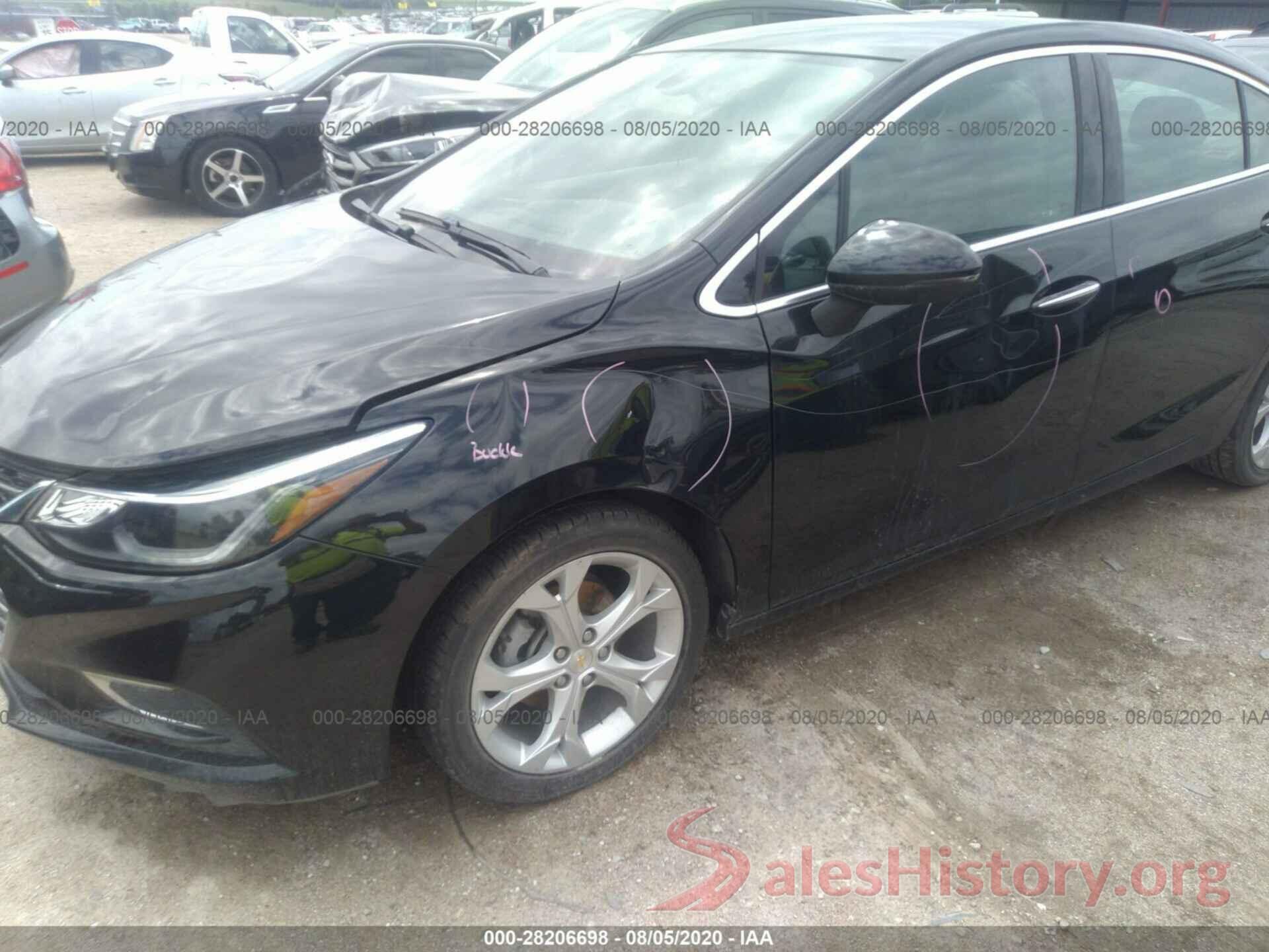 1G1BF5SM2J7120212 2018 CHEVROLET CRUZE