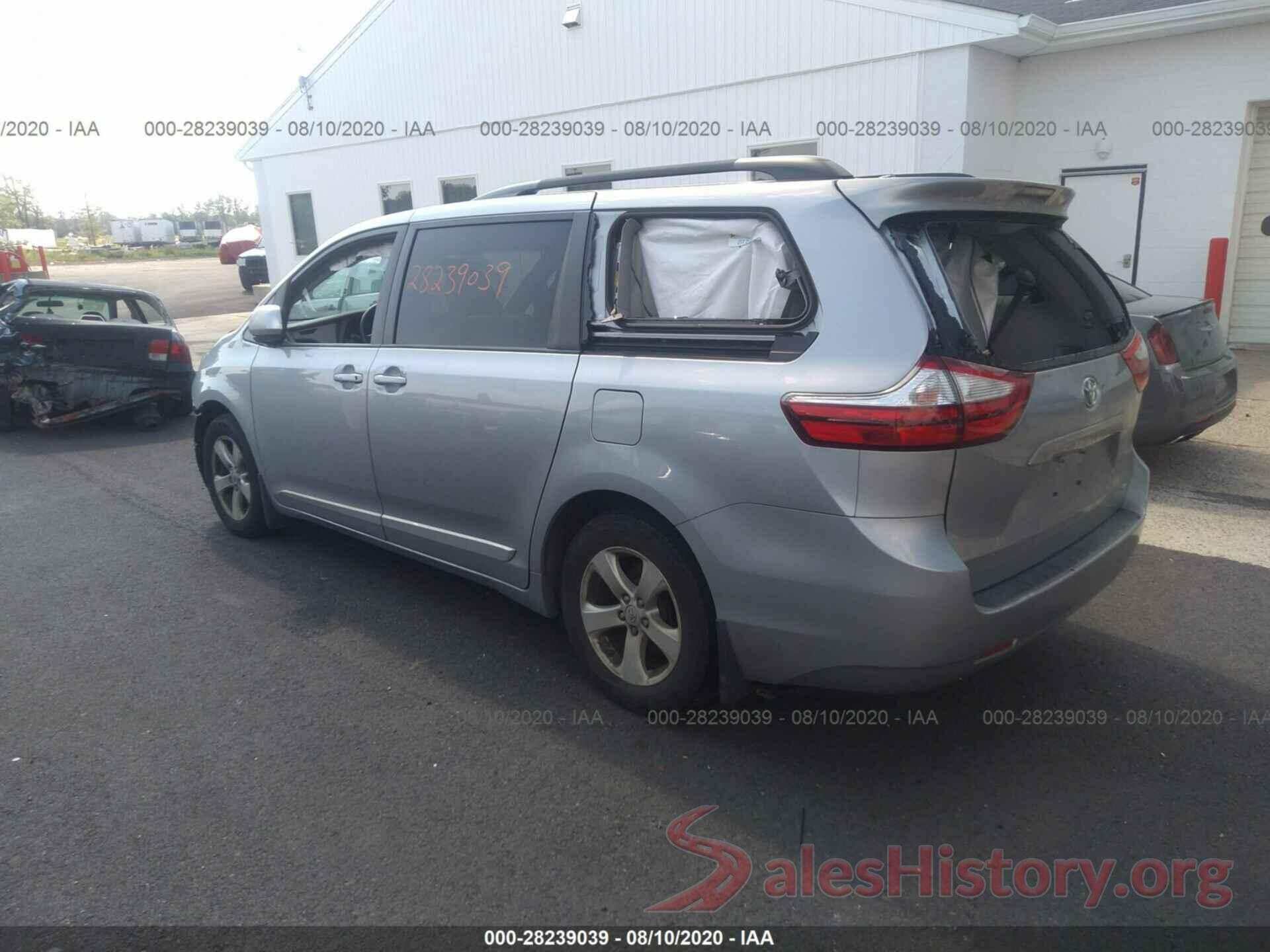 5TDKZ3DC6HS849627 2017 TOYOTA SIENNA