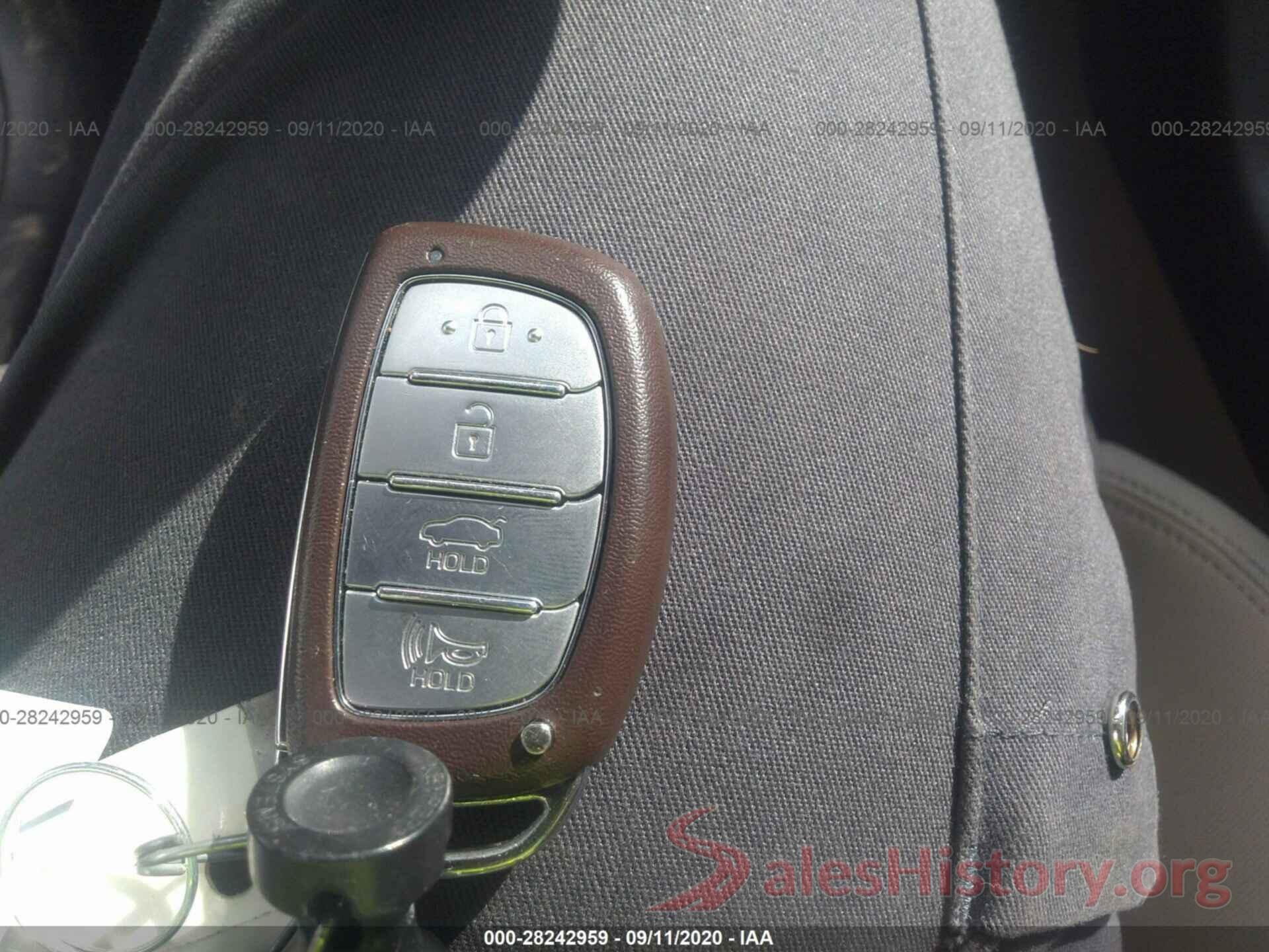 KMHE24L33KA087513 2019 HYUNDAI SONATA