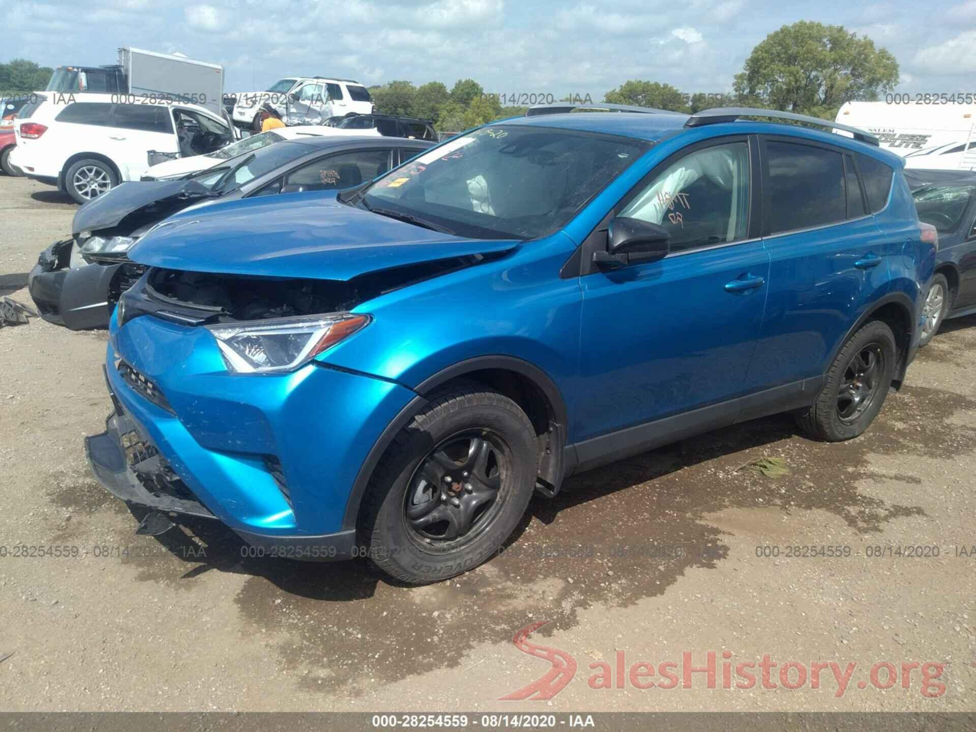 2T3BFREV1JW758992 2018 TOYOTA RAV4