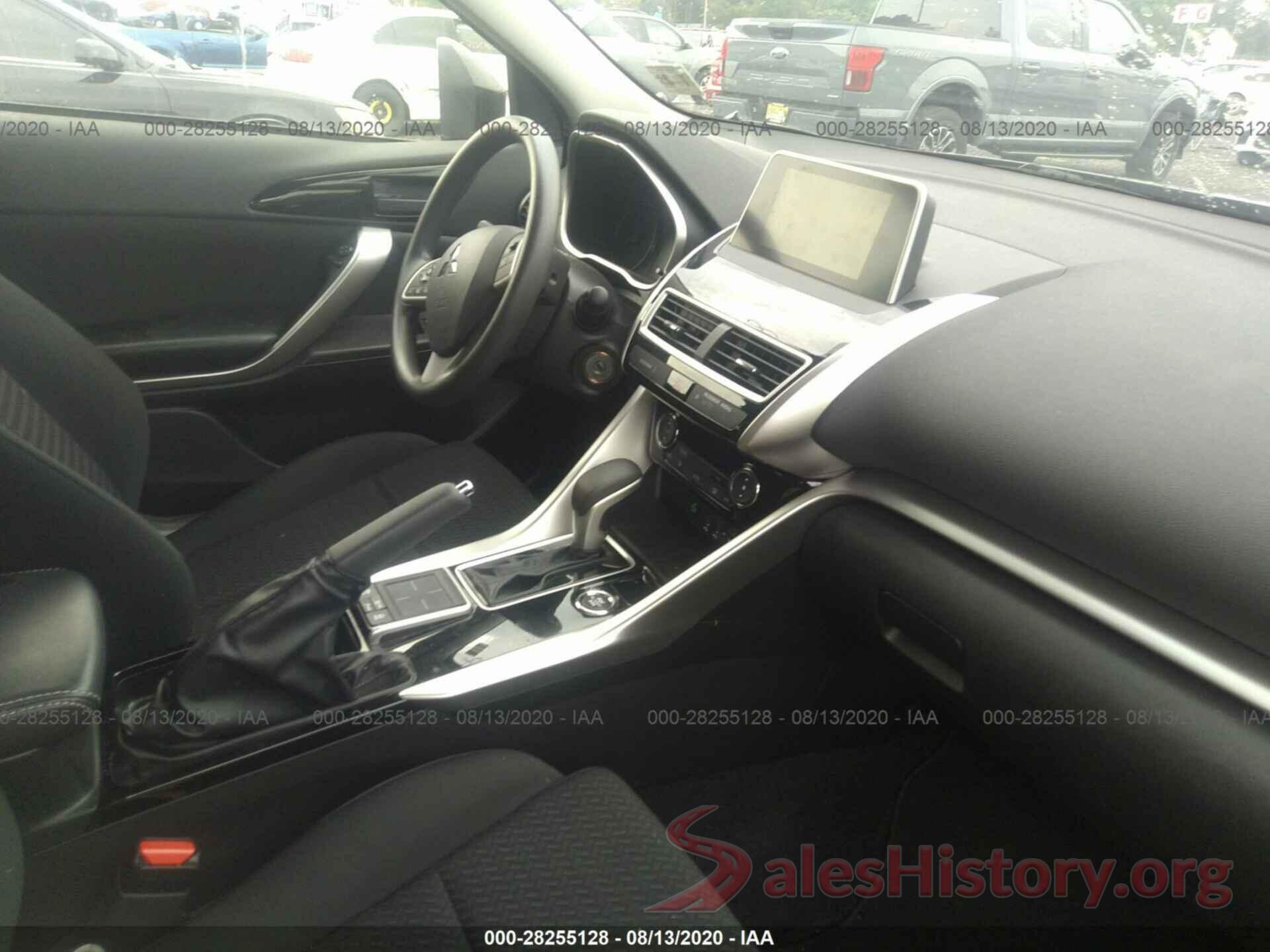 JA4AT4AA3JZ061876 2018 MITSUBISHI ECLIPSE CROSS