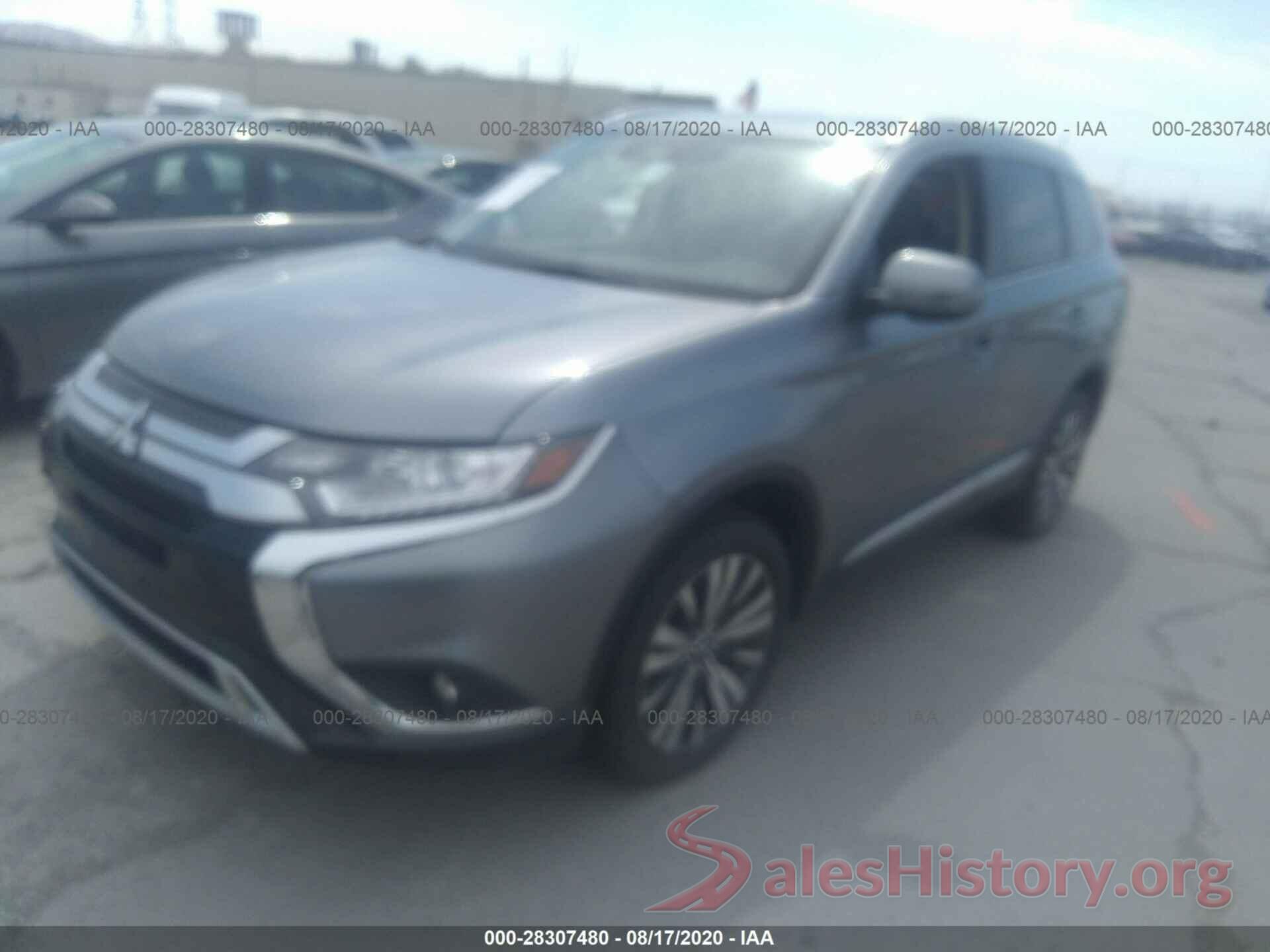 JA4AZ3A32LZ019454 2020 MITSUBISHI OUTLANDER