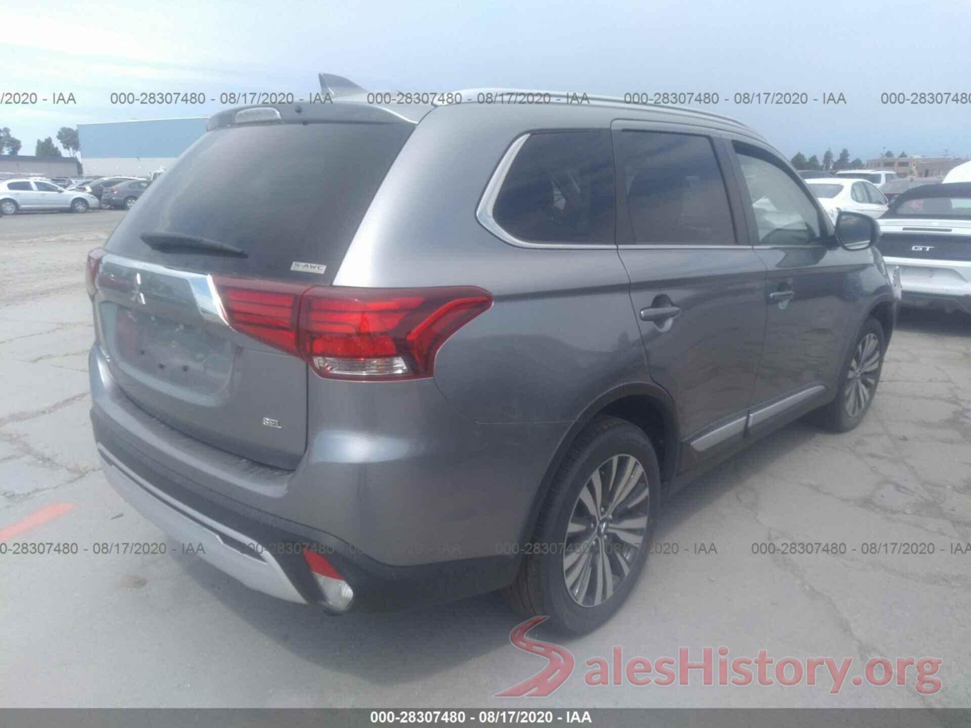 JA4AZ3A32LZ019454 2020 MITSUBISHI OUTLANDER