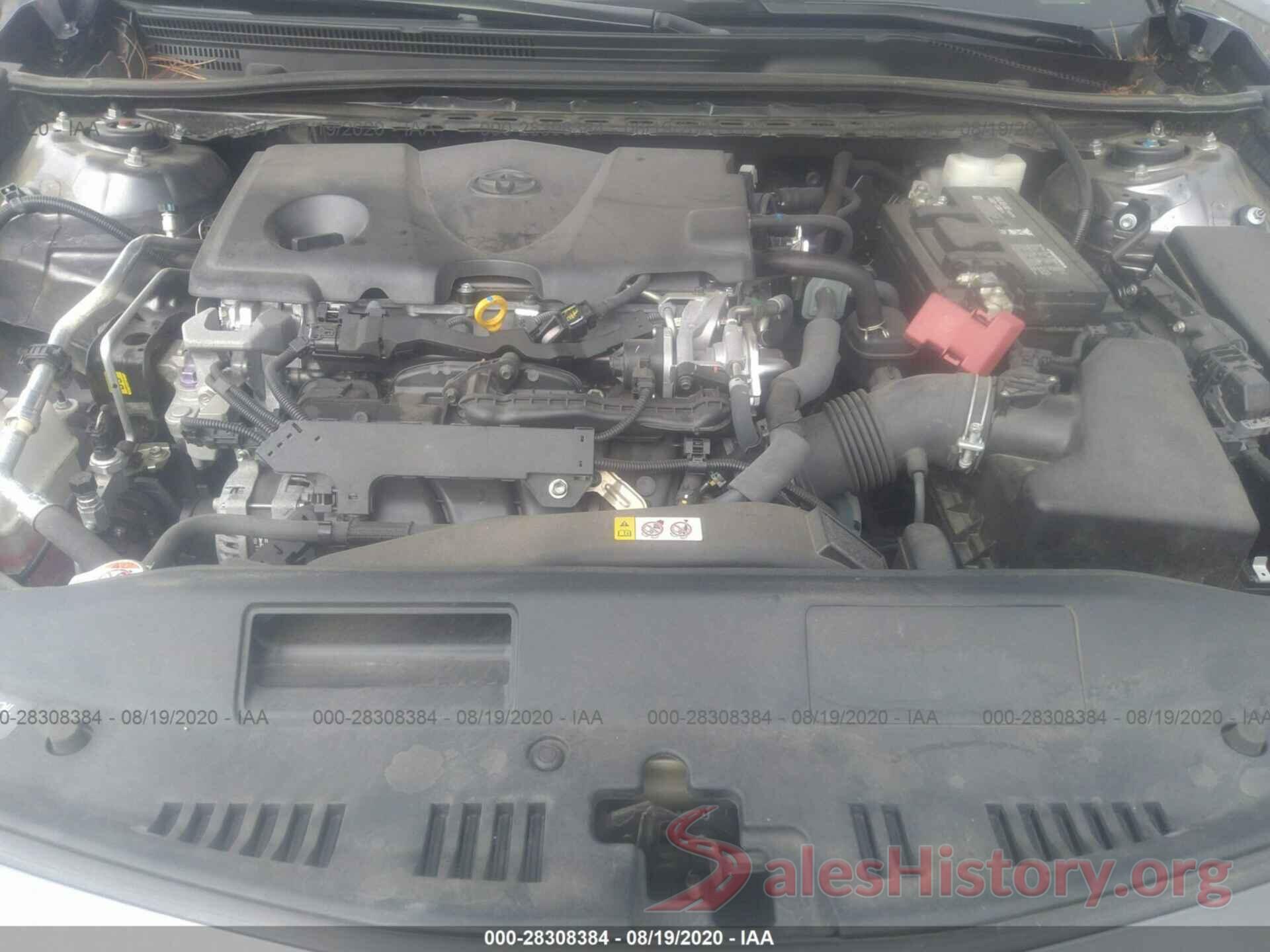 4T1B11HK8JU537772 2018 TOYOTA CAMRY