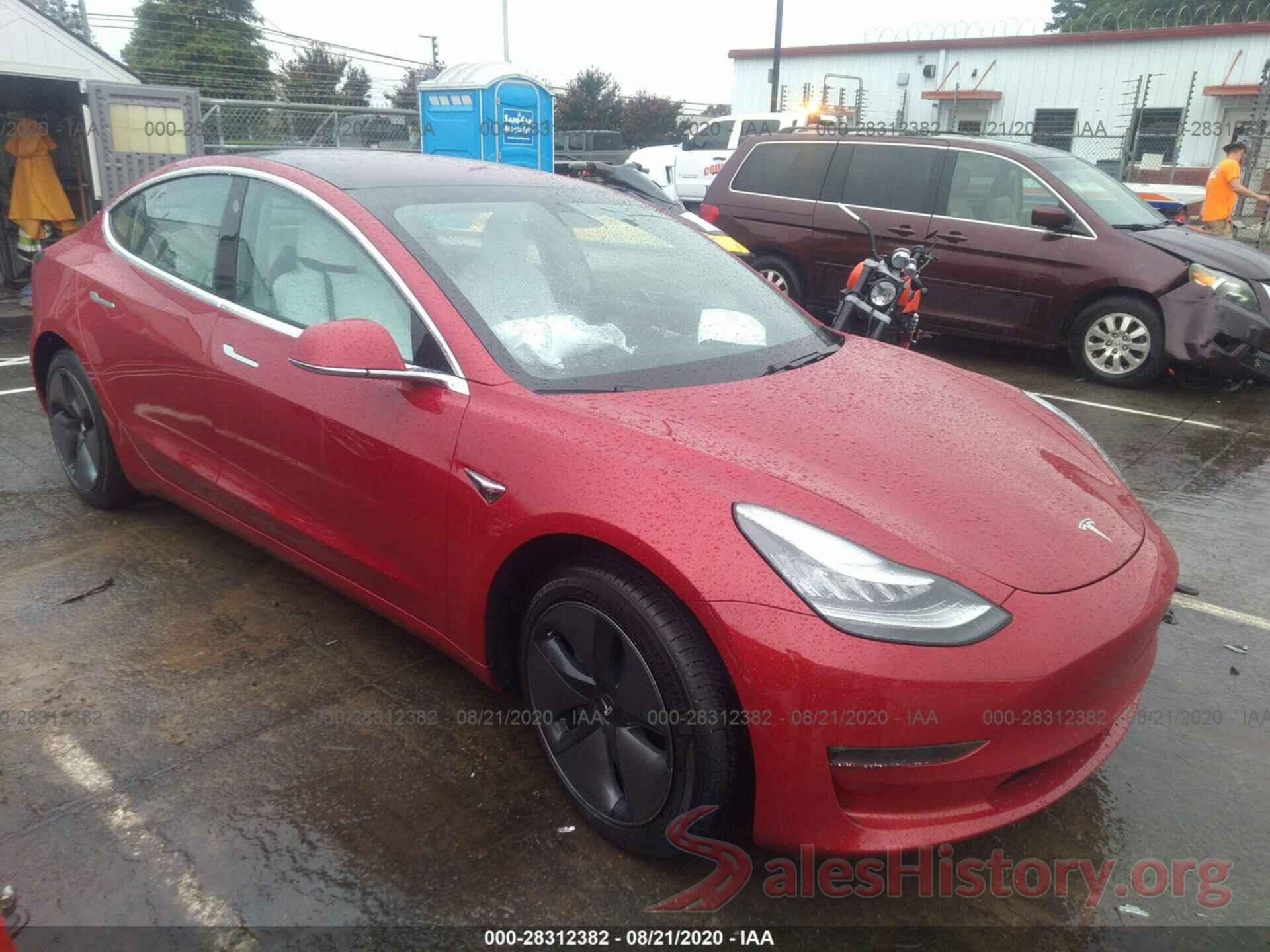 5YJ3E1EA4JF167440 2018 TESLA MODEL 3