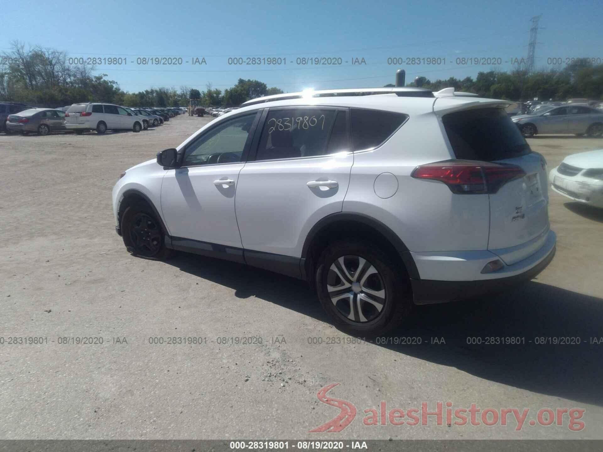 2T3BFREV2HW599975 2017 TOYOTA RAV4