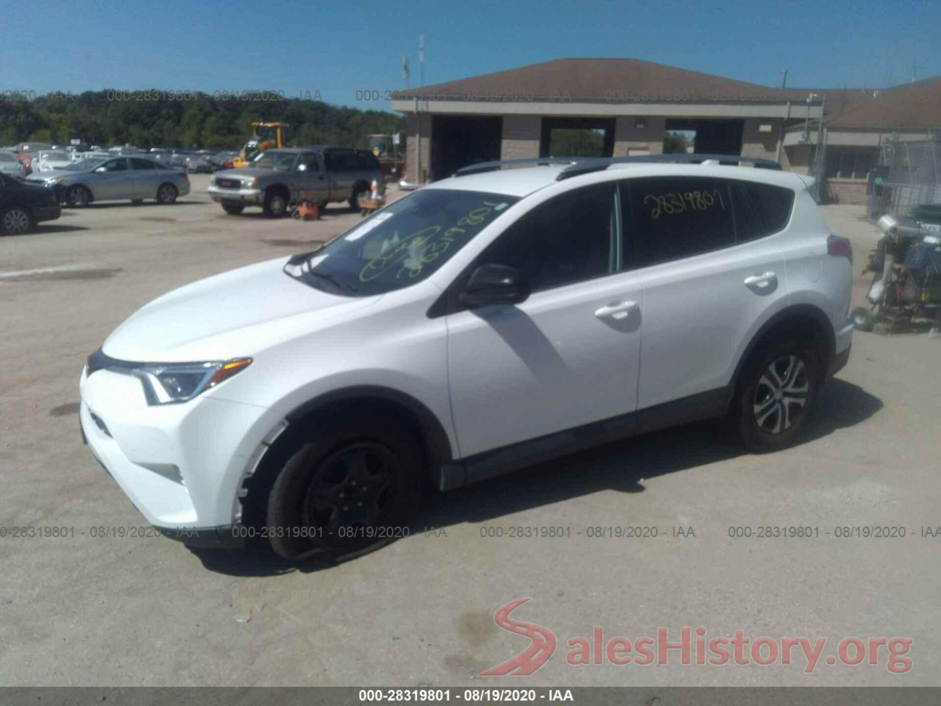 2T3BFREV2HW599975 2017 TOYOTA RAV4