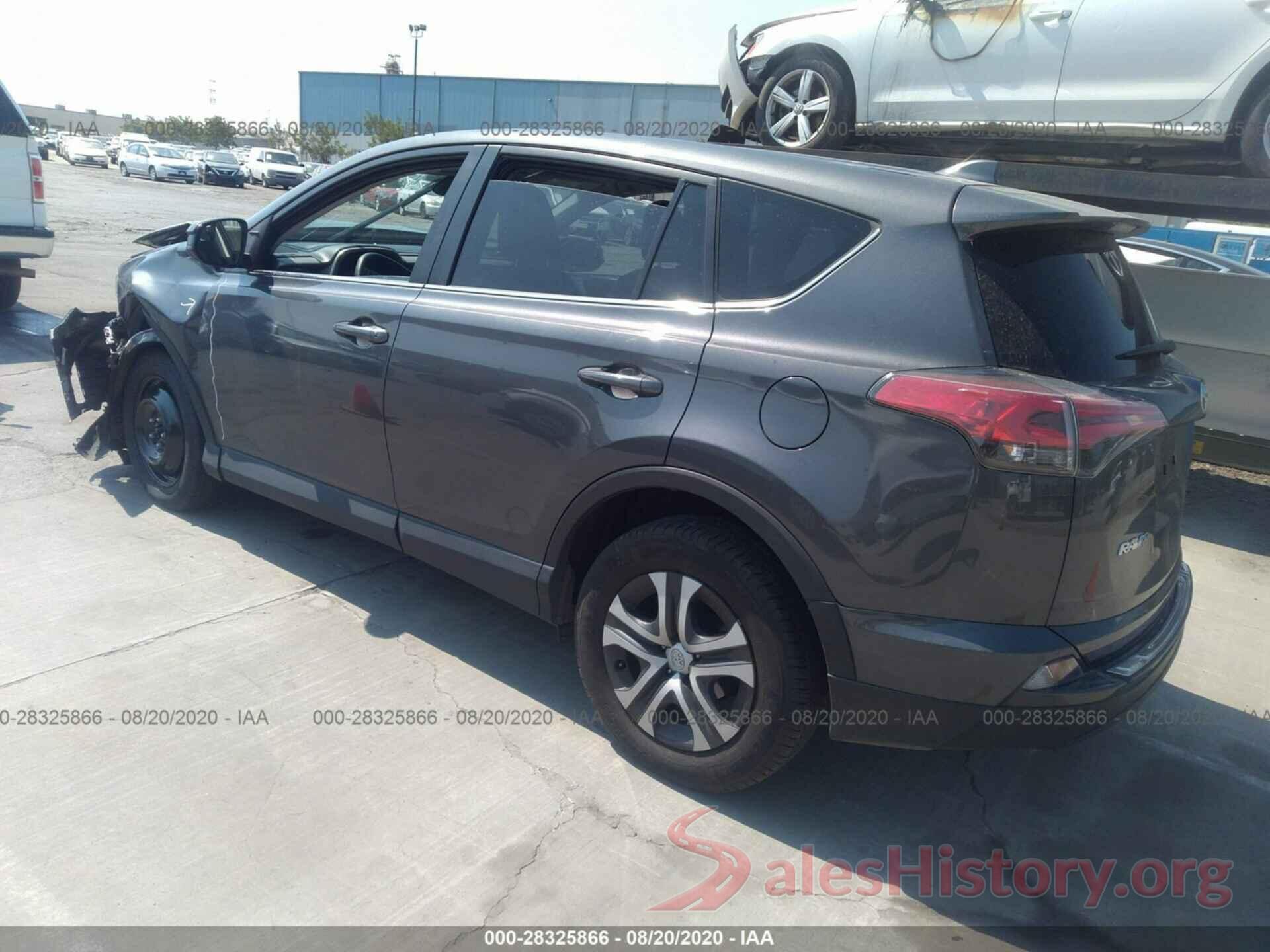 2T3ZFREV8JW457568 2018 TOYOTA RAV4