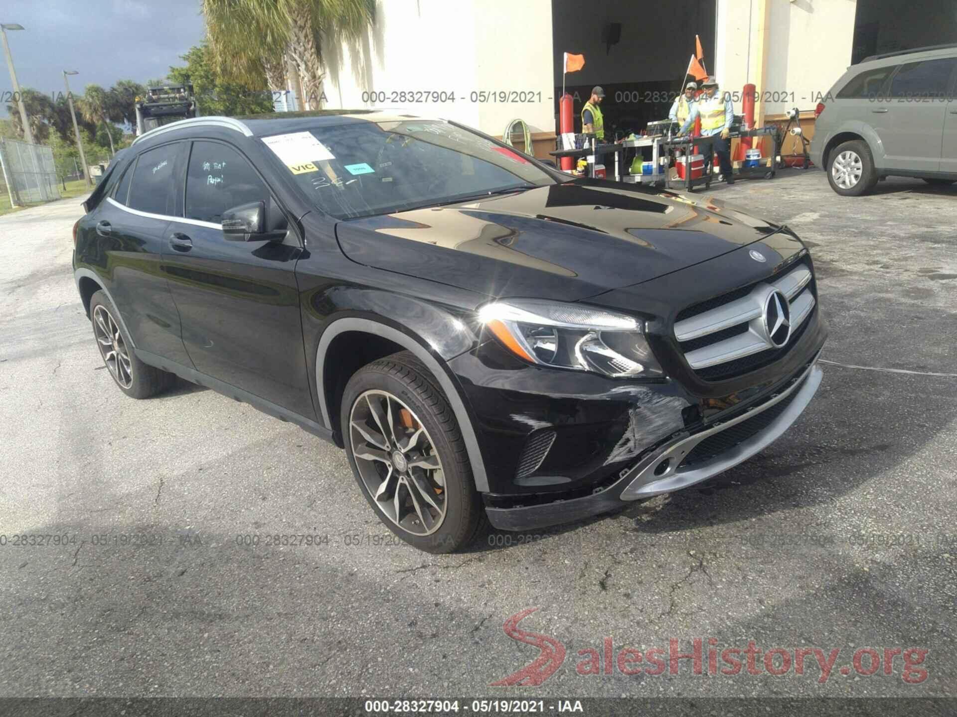 WDCTG4EB9HJ291026 2017 MERCEDES-BENZ GLA