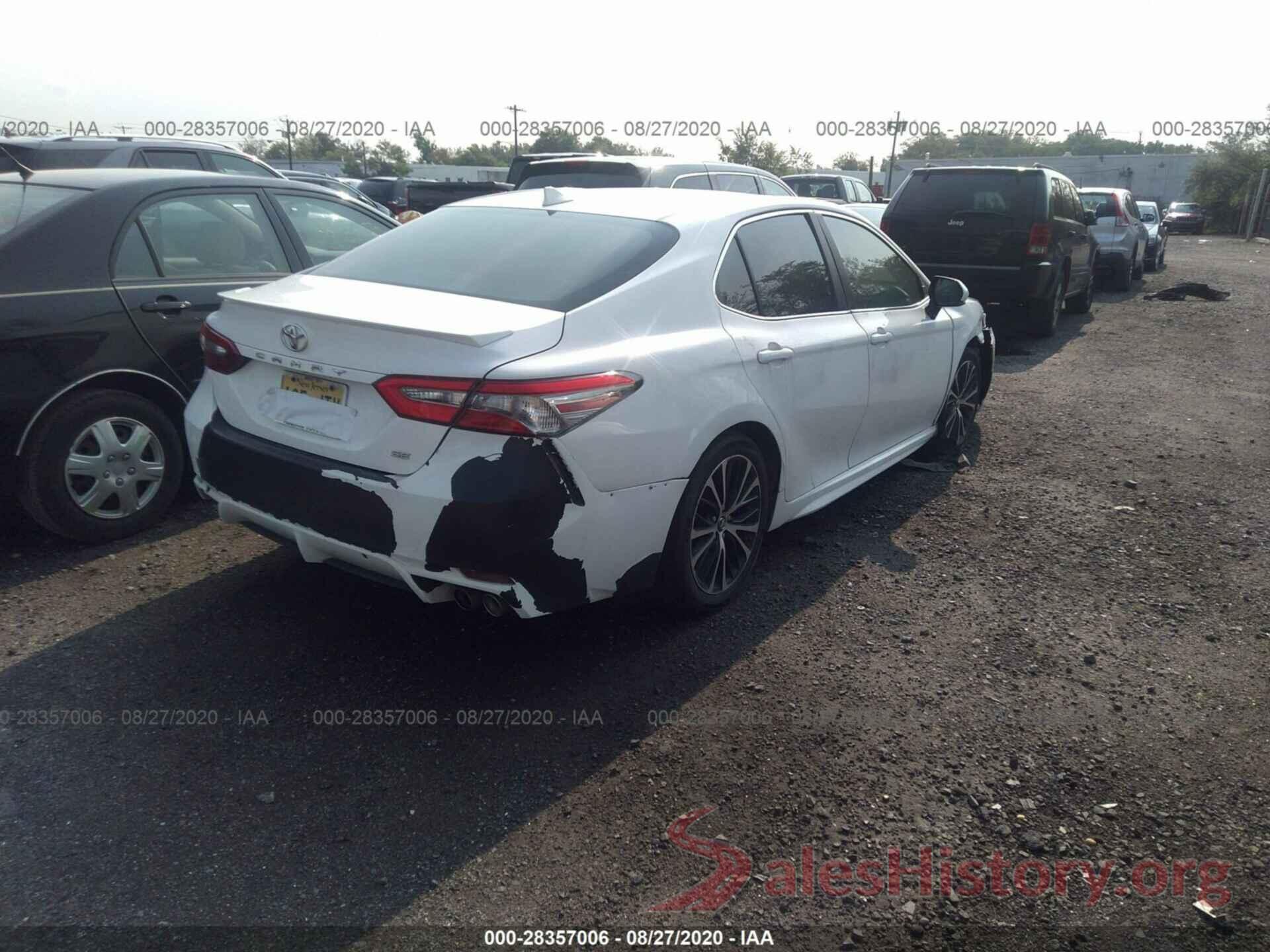 4T1B11HK4JU015284 2018 TOYOTA CAMRY