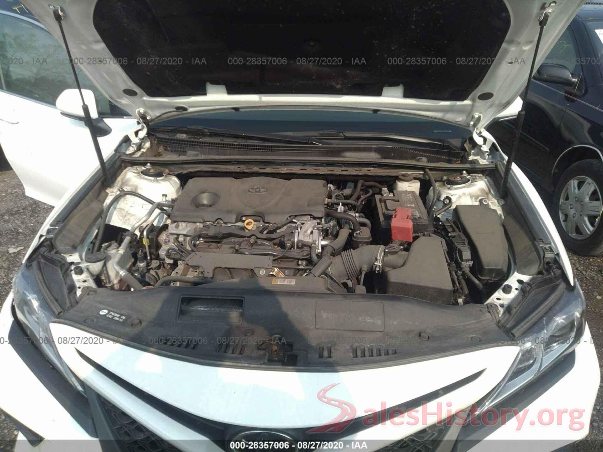 4T1B11HK4JU015284 2018 TOYOTA CAMRY