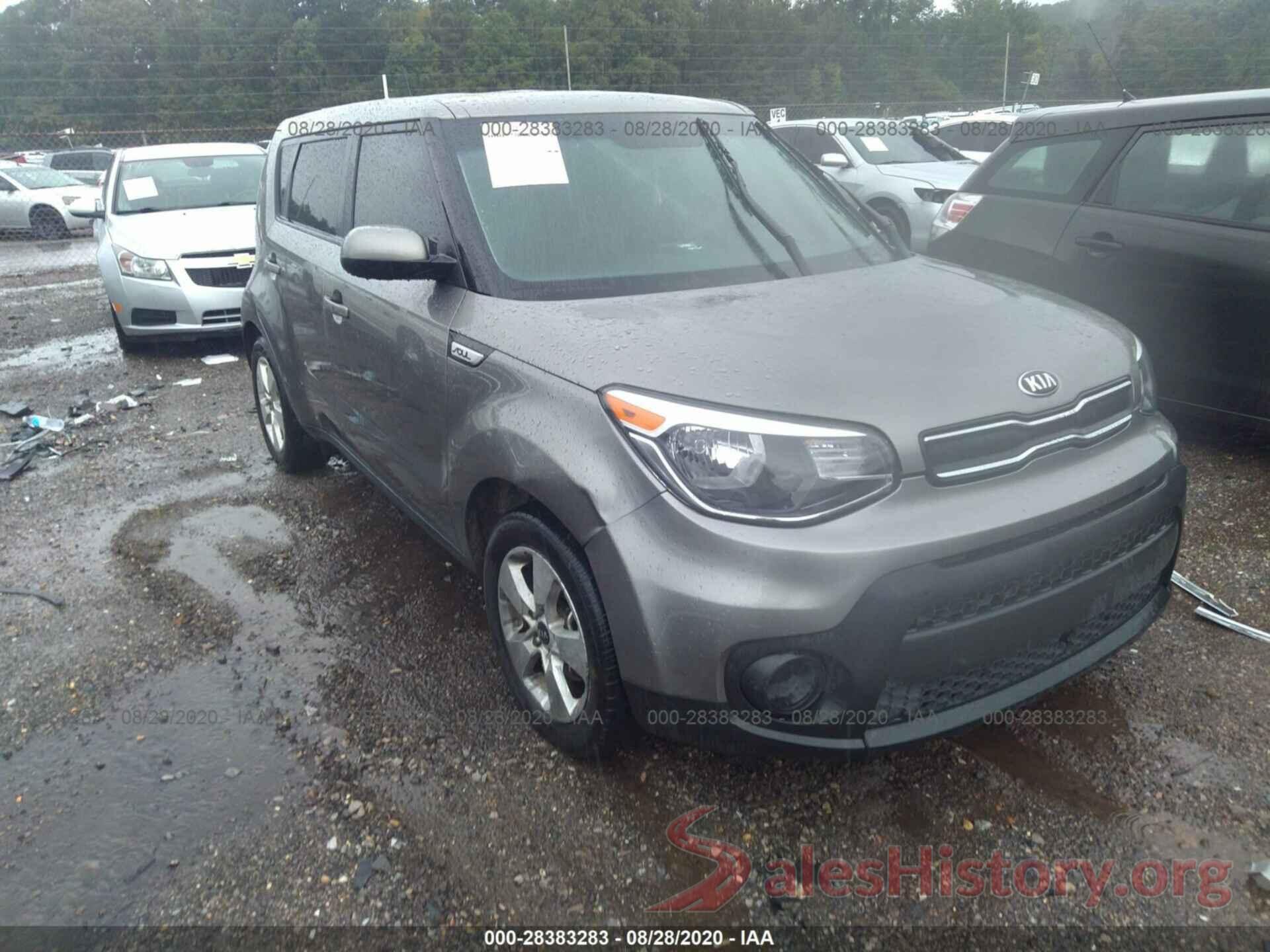 KNDJN2A26J7586245 2018 KIA SOUL