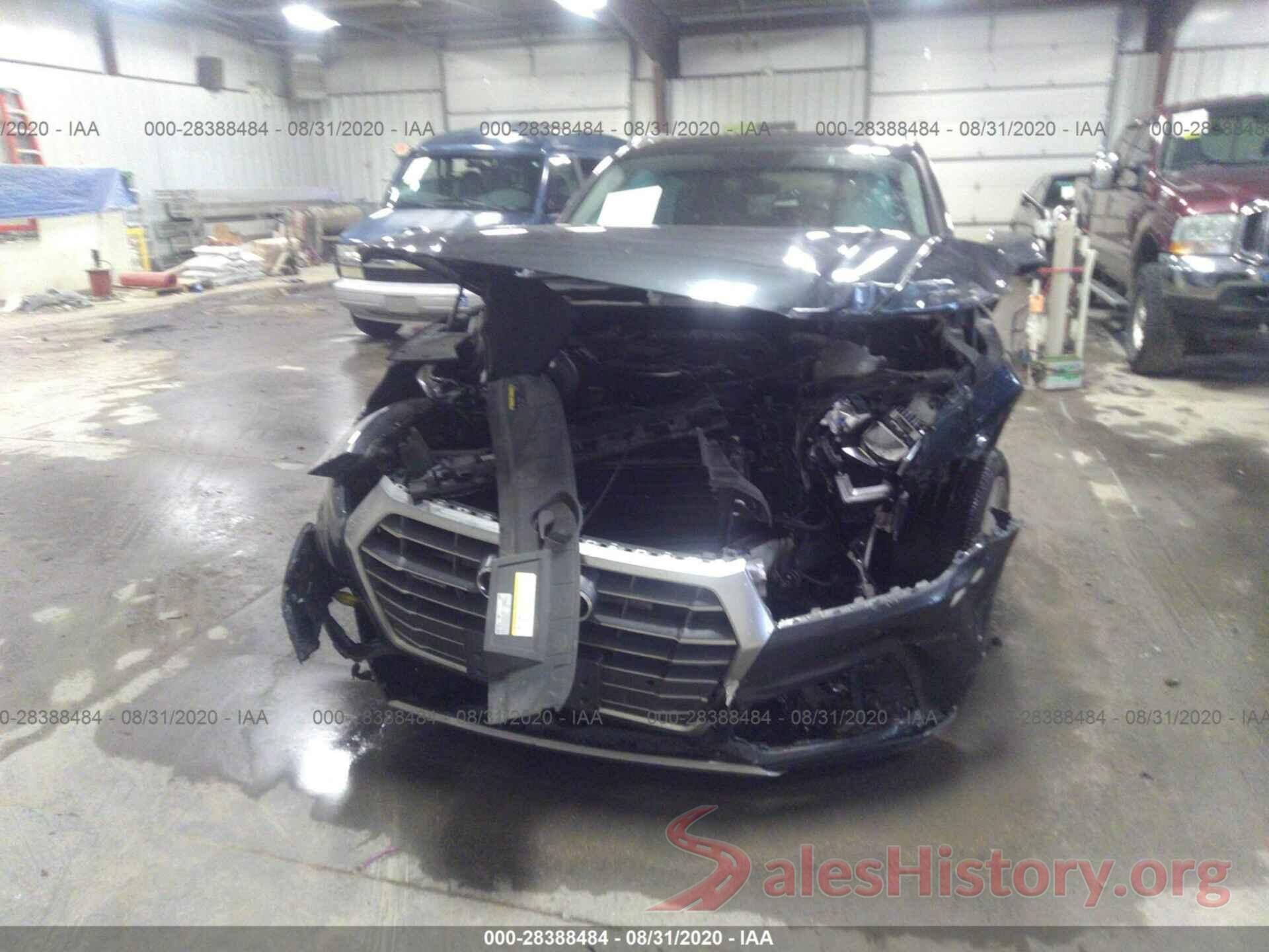 WA1BNAFY8J2088664 2018 AUDI Q5