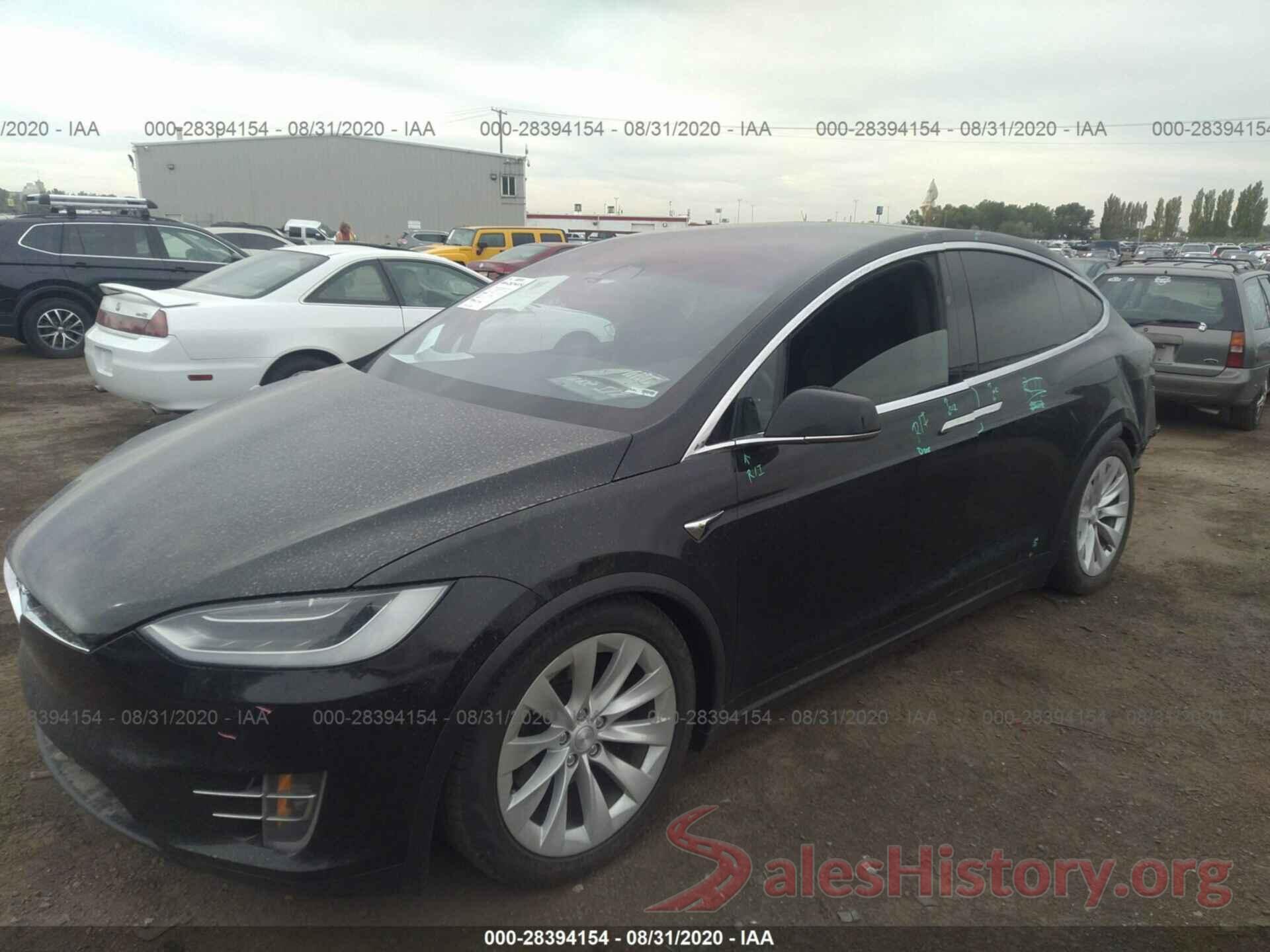 5YJXCAE26JF092630 2018 TESLA MODEL X