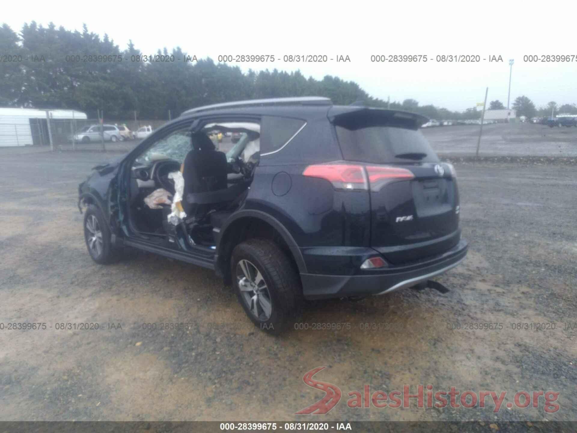 JTMRFREV2HD208092 2017 TOYOTA RAV4