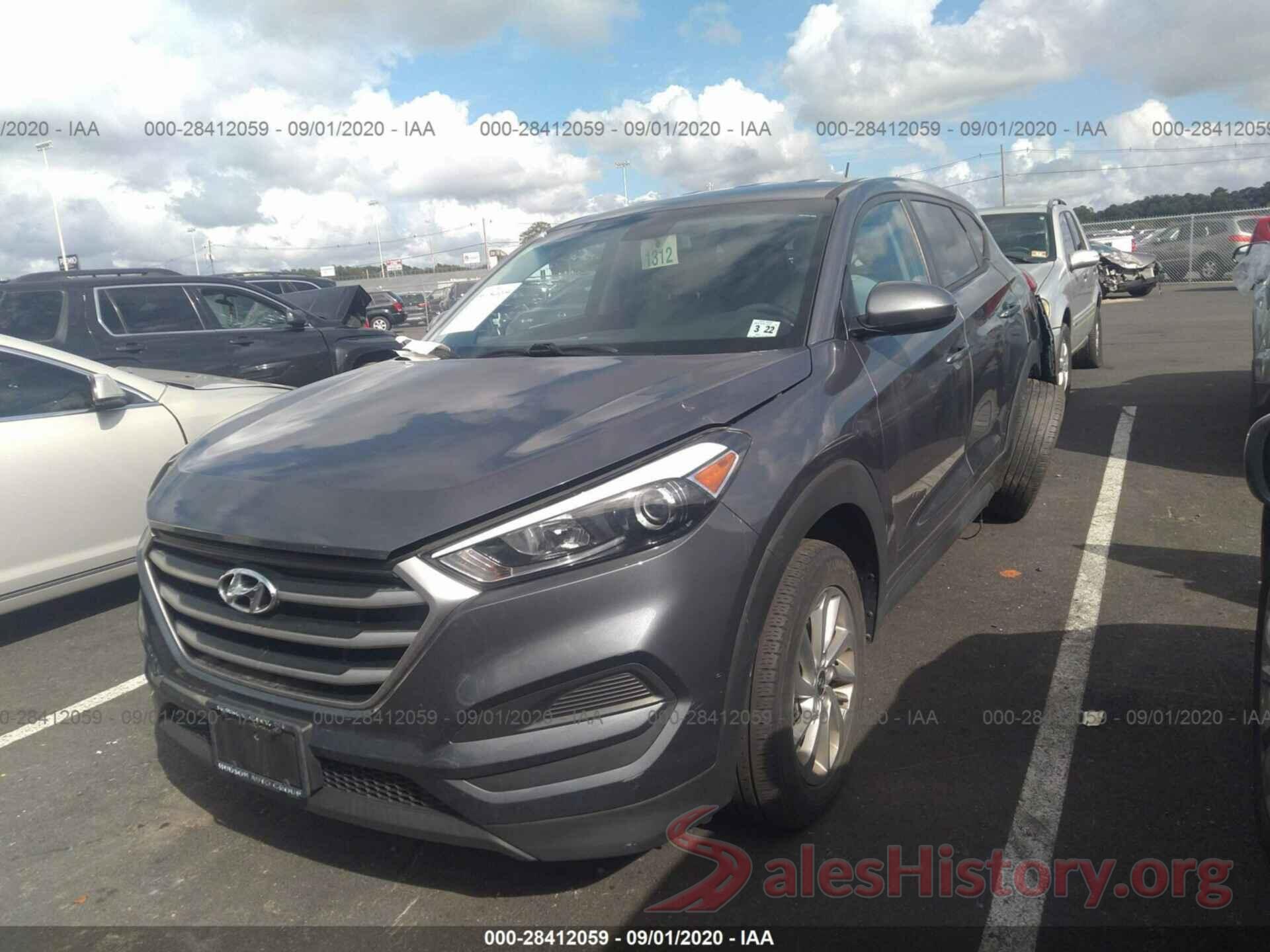 KM8J23A46HU390393 2017 HYUNDAI TUCSON