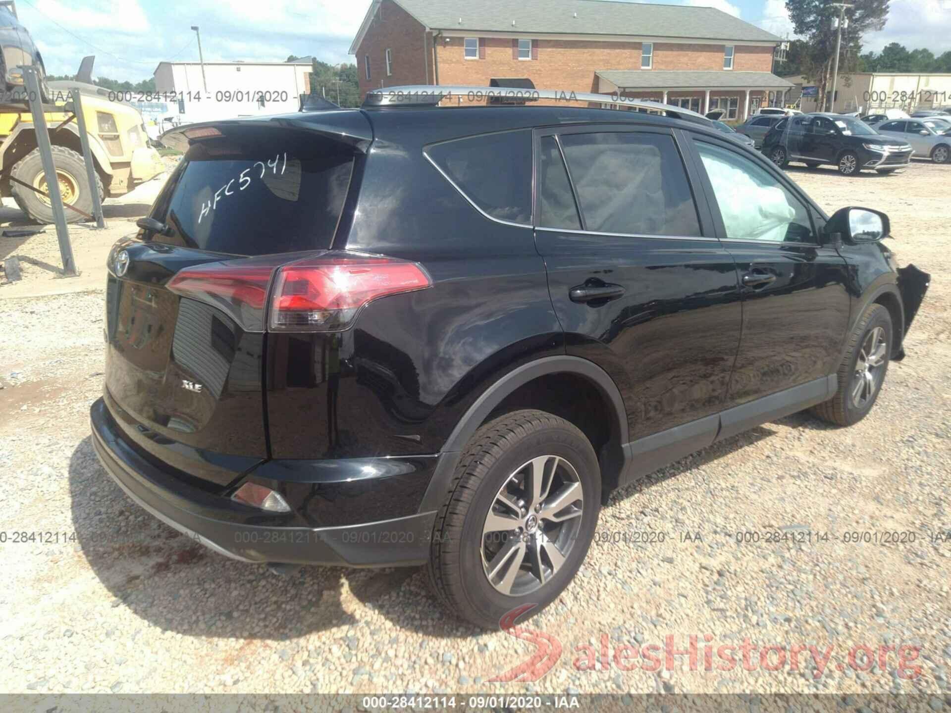 2T3WFREV9JW474138 2018 TOYOTA RAV4