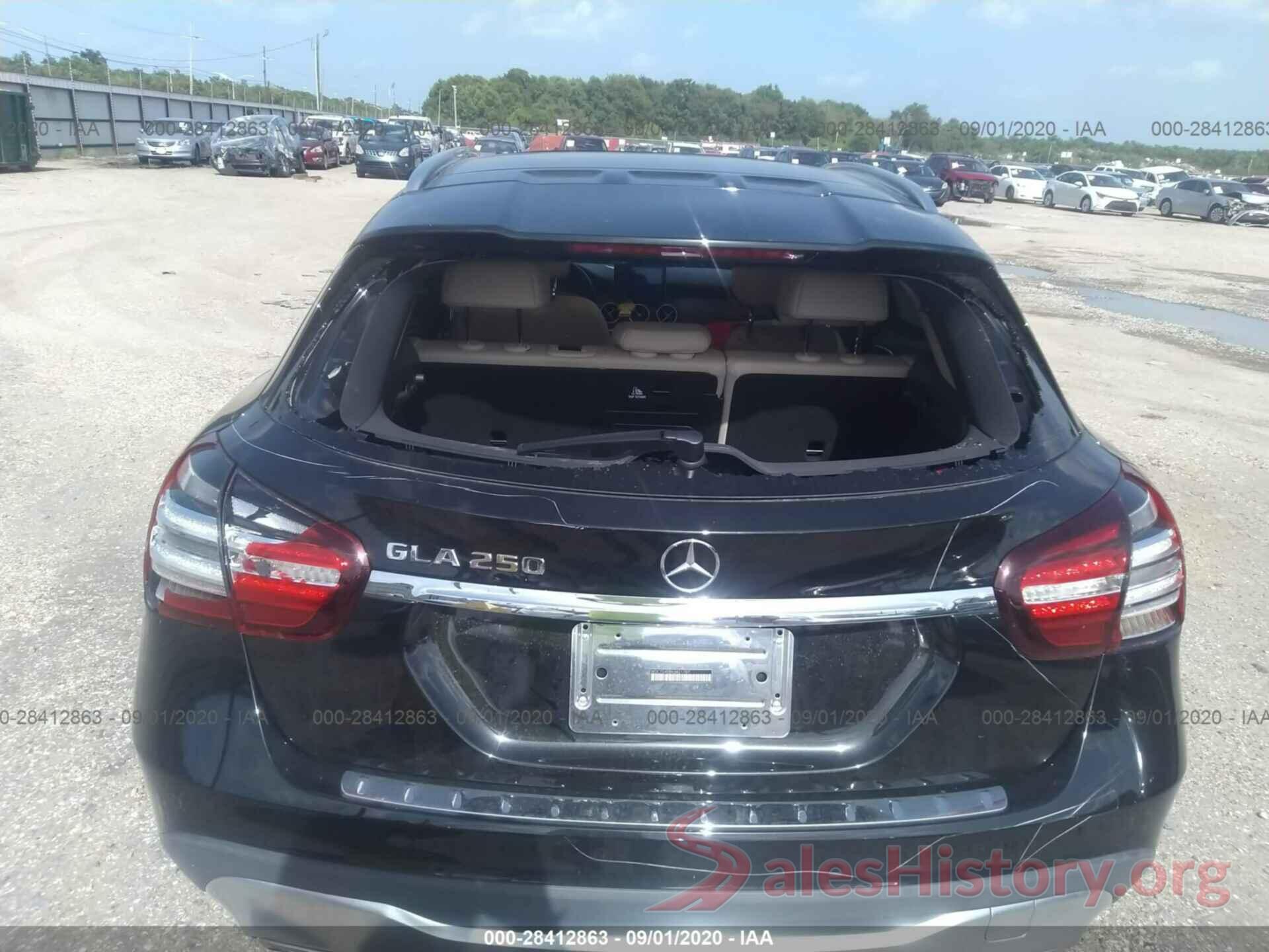 WDCTG4EB8JJ421707 2018 MERCEDES-BENZ GLA