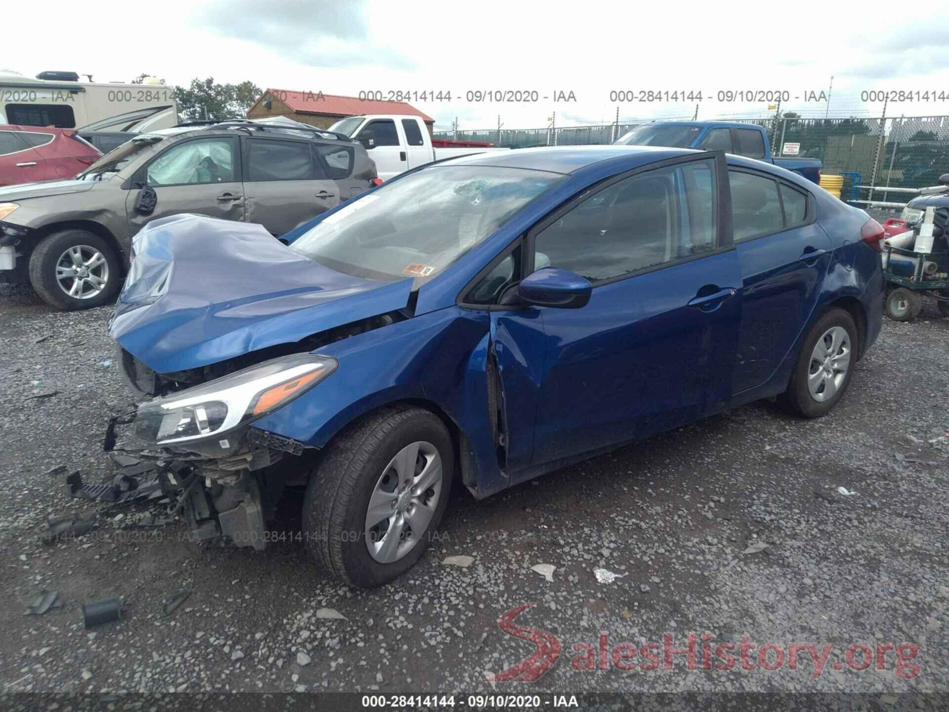 3KPFK4A78HE104388 2017 KIA FORTE