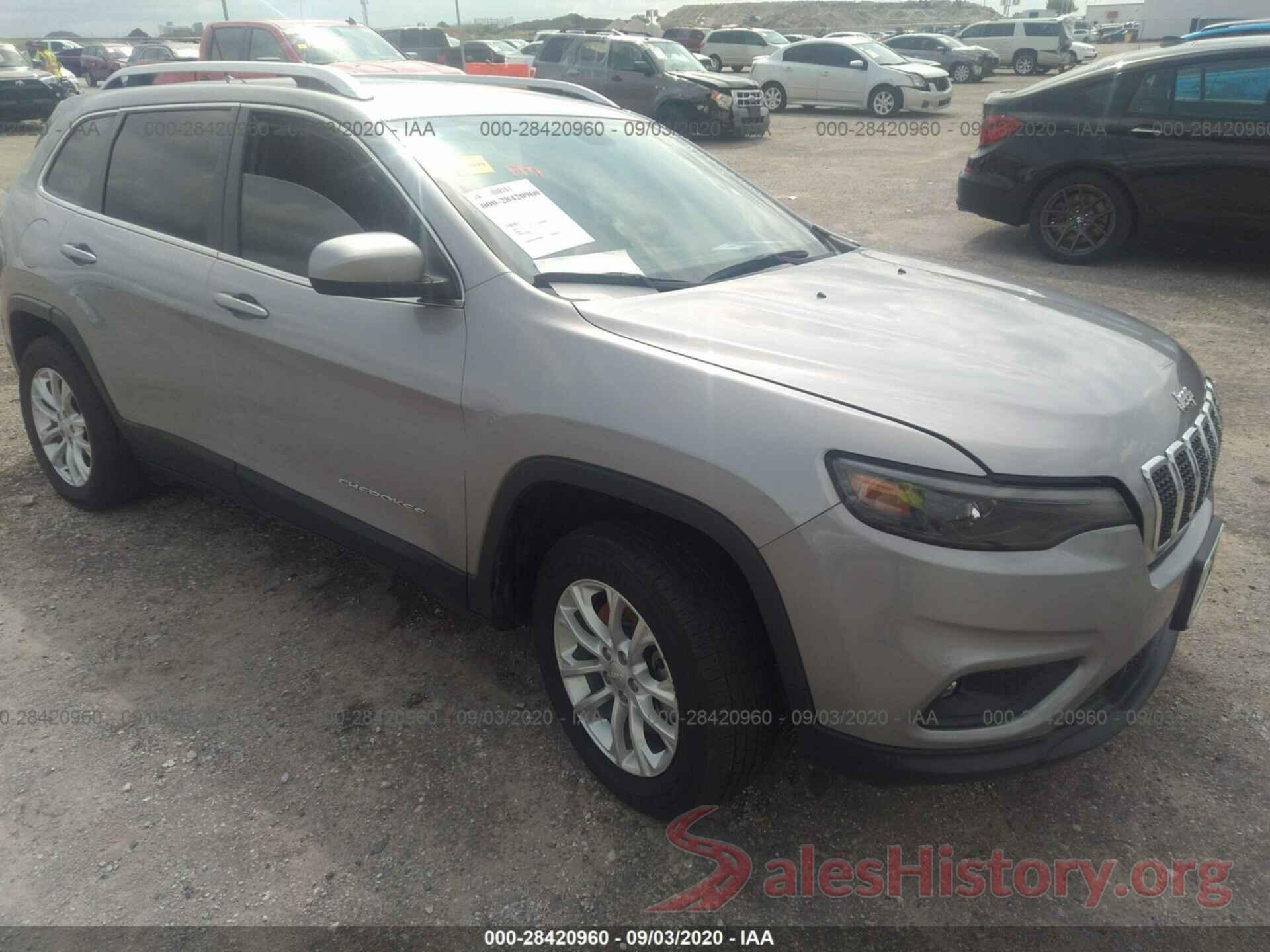 1C4PJLCB2KD487613 2019 JEEP CHEROKEE