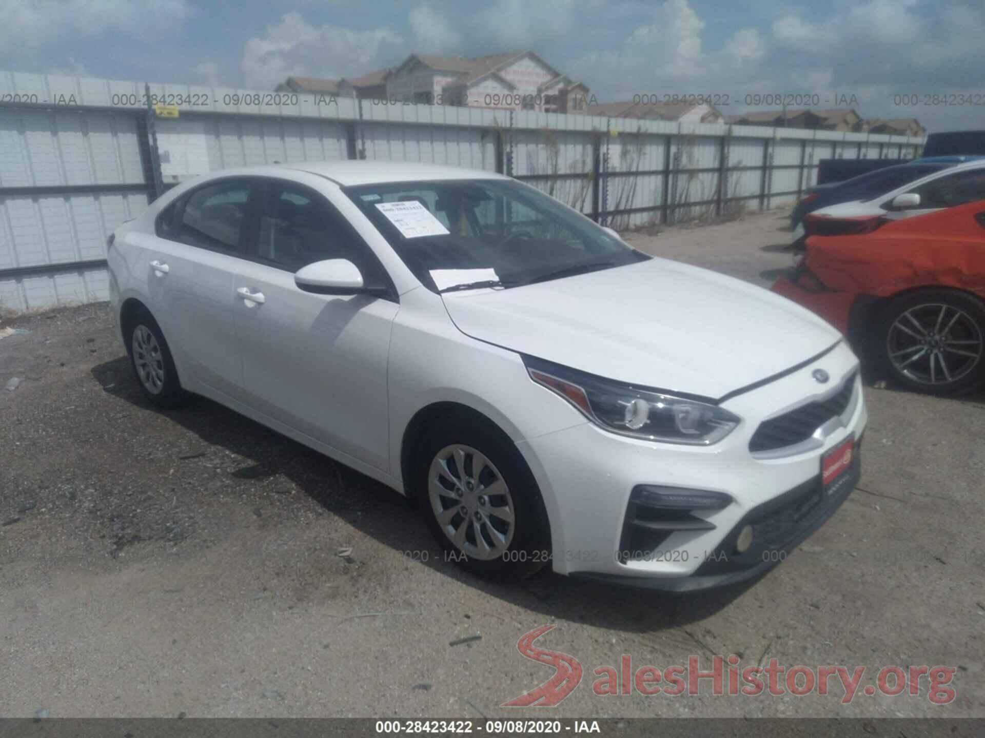 3KPF24AD4KE073945 2019 KIA FORTE