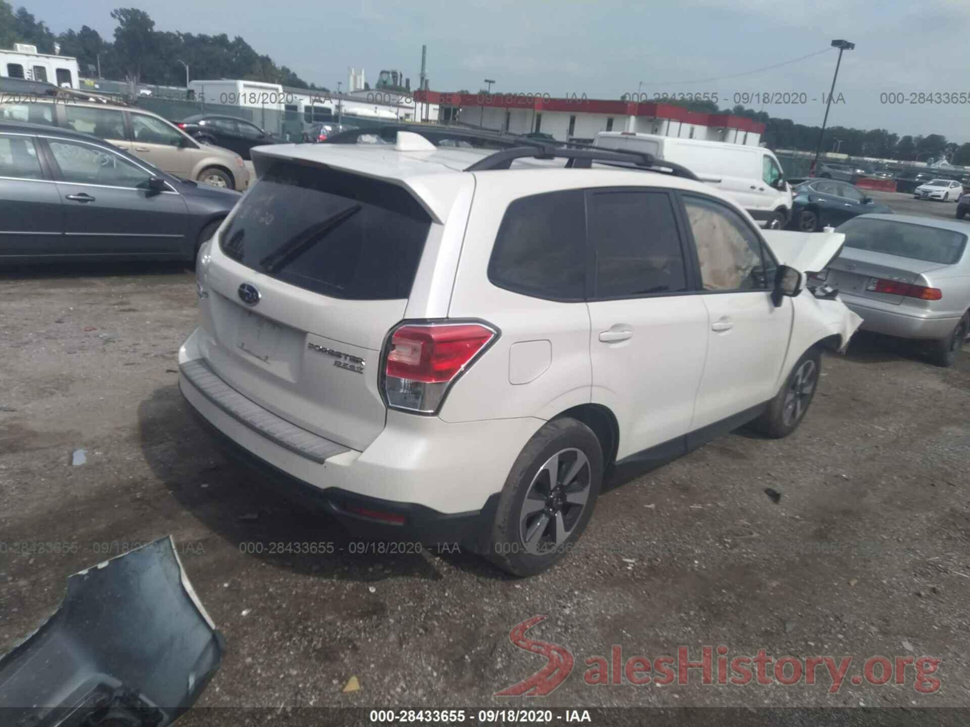 JF2SJAGC5HH560459 2017 SUBARU FORESTER