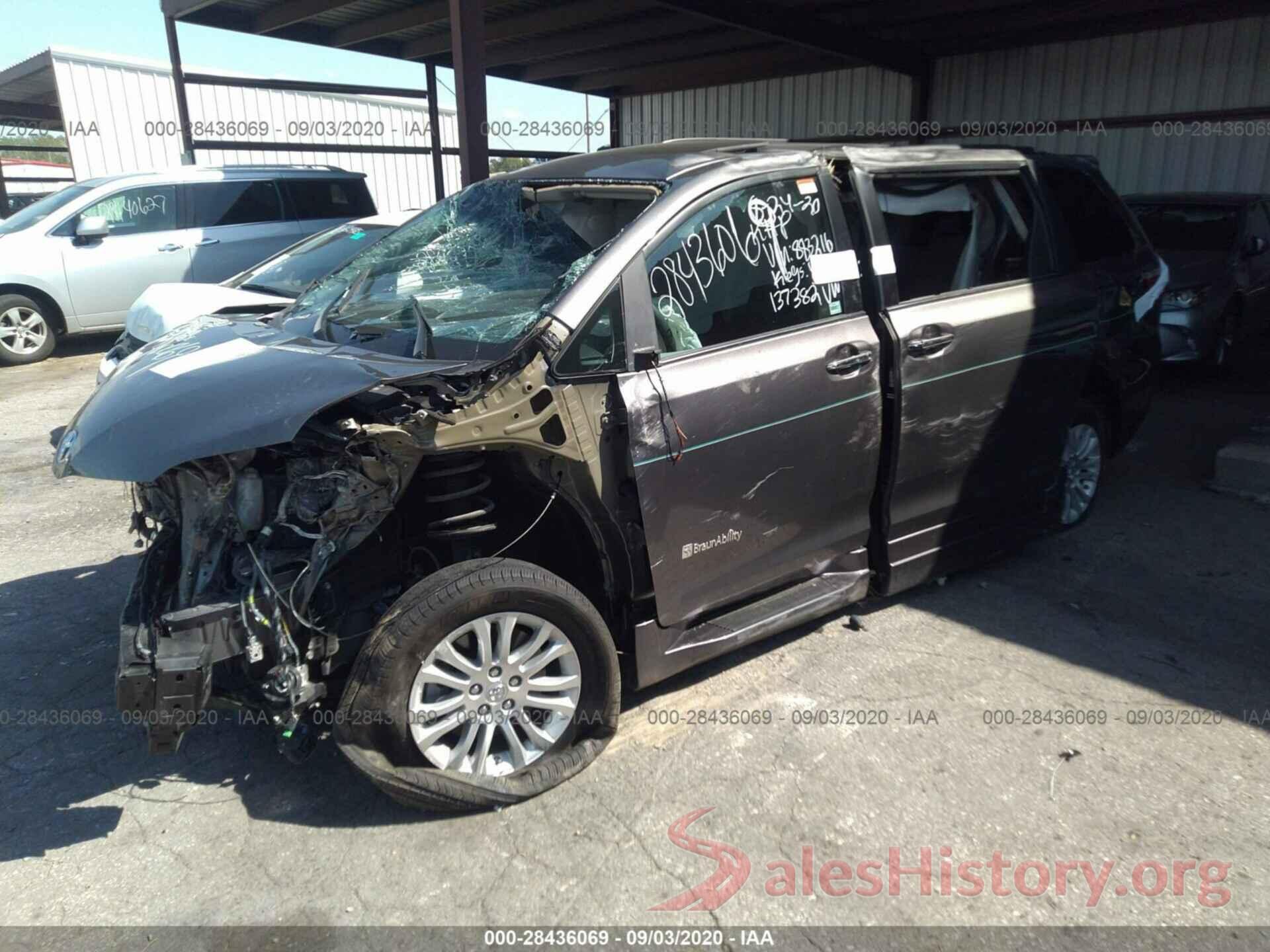 5TDYZ3DC9HS883216 2017 TOYOTA SIENNA