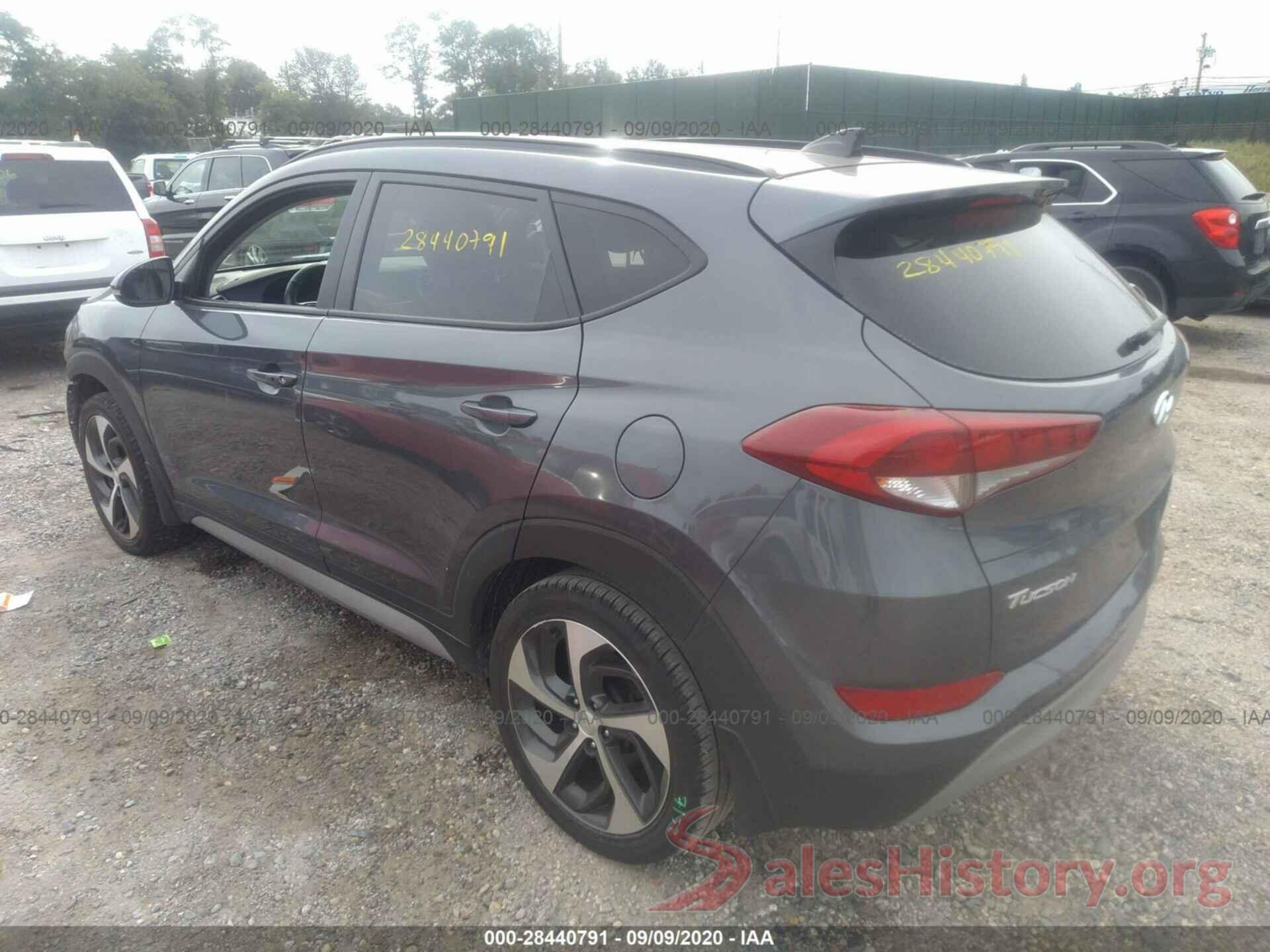 KM8J3CA24JU751606 2018 HYUNDAI TUCSON