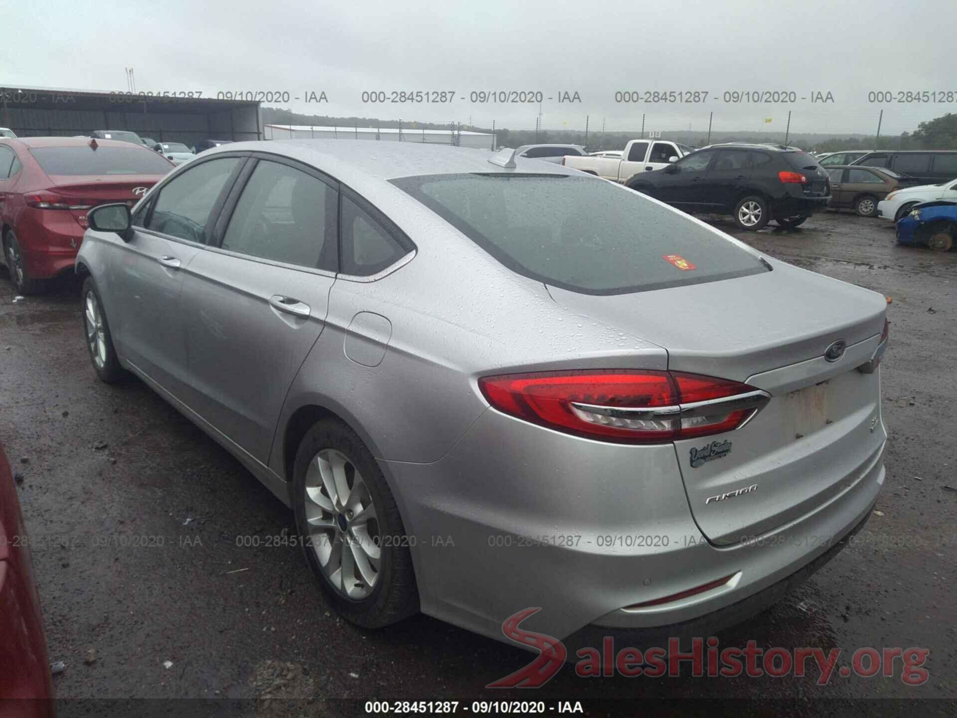 3FA6P0HD5KR103260 2019 FORD FUSION