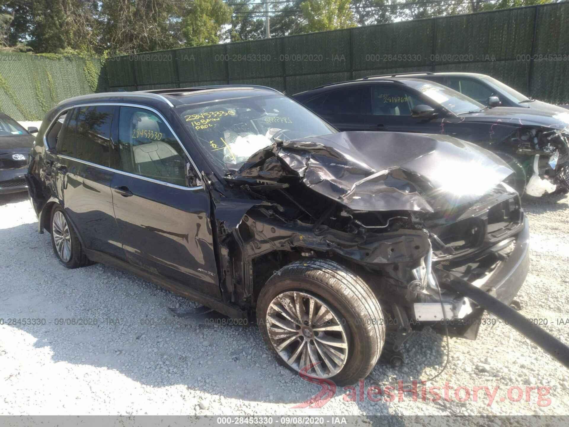 5UXKR0C5XG0P30237 2016 BMW X5