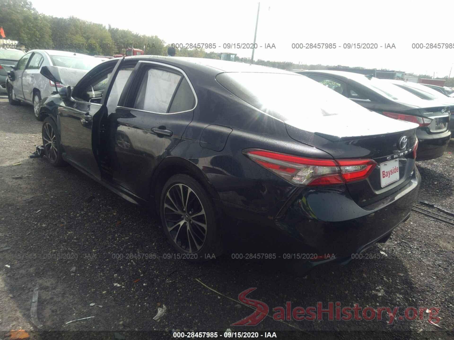 JTNB11HK6J3022064 2018 TOYOTA CAMRY