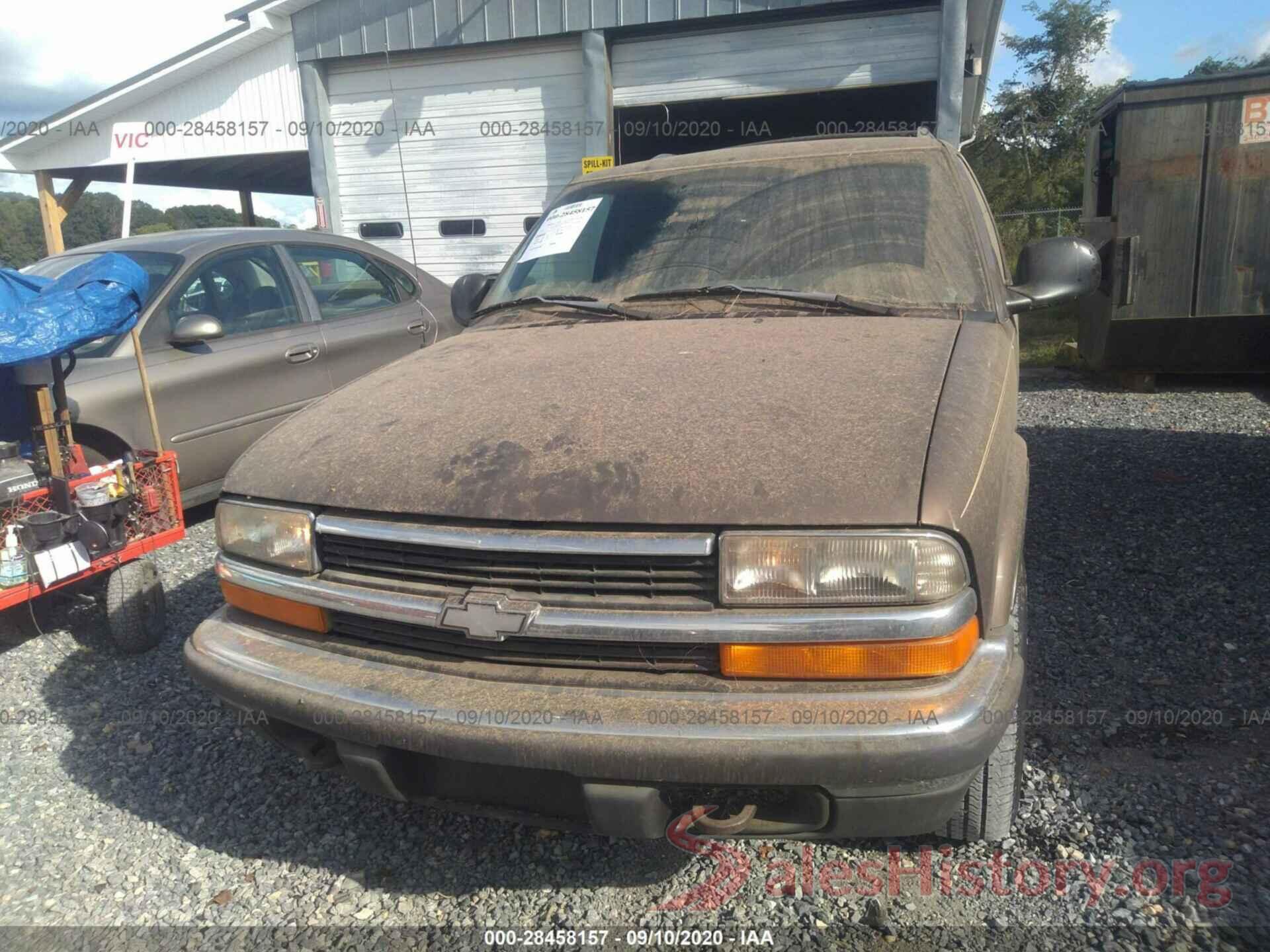 1GNDT13W4W2182465 1998 CHEVROLET BLAZER