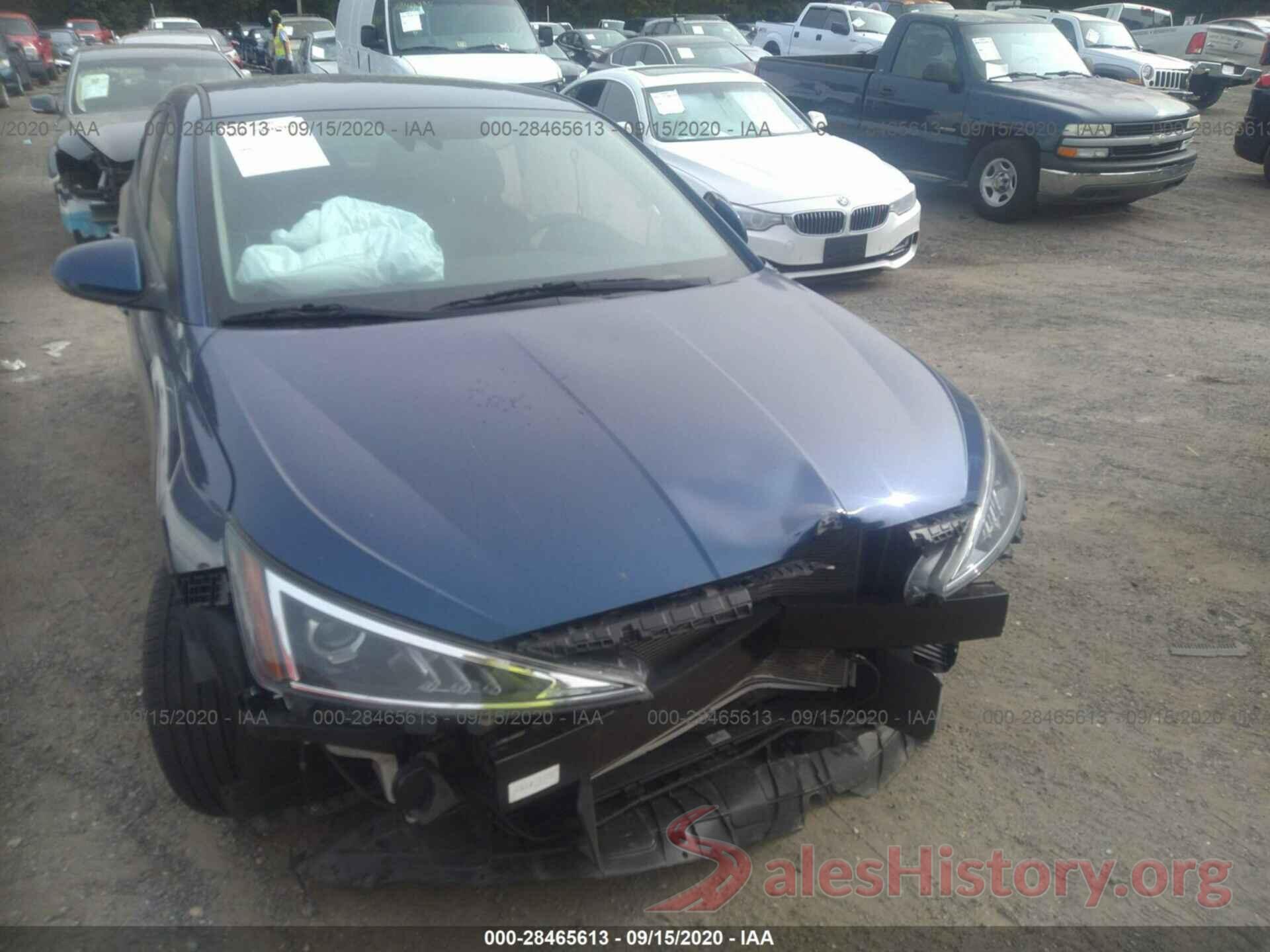 5NPD84LF2KH415599 2019 HYUNDAI ELANTRA