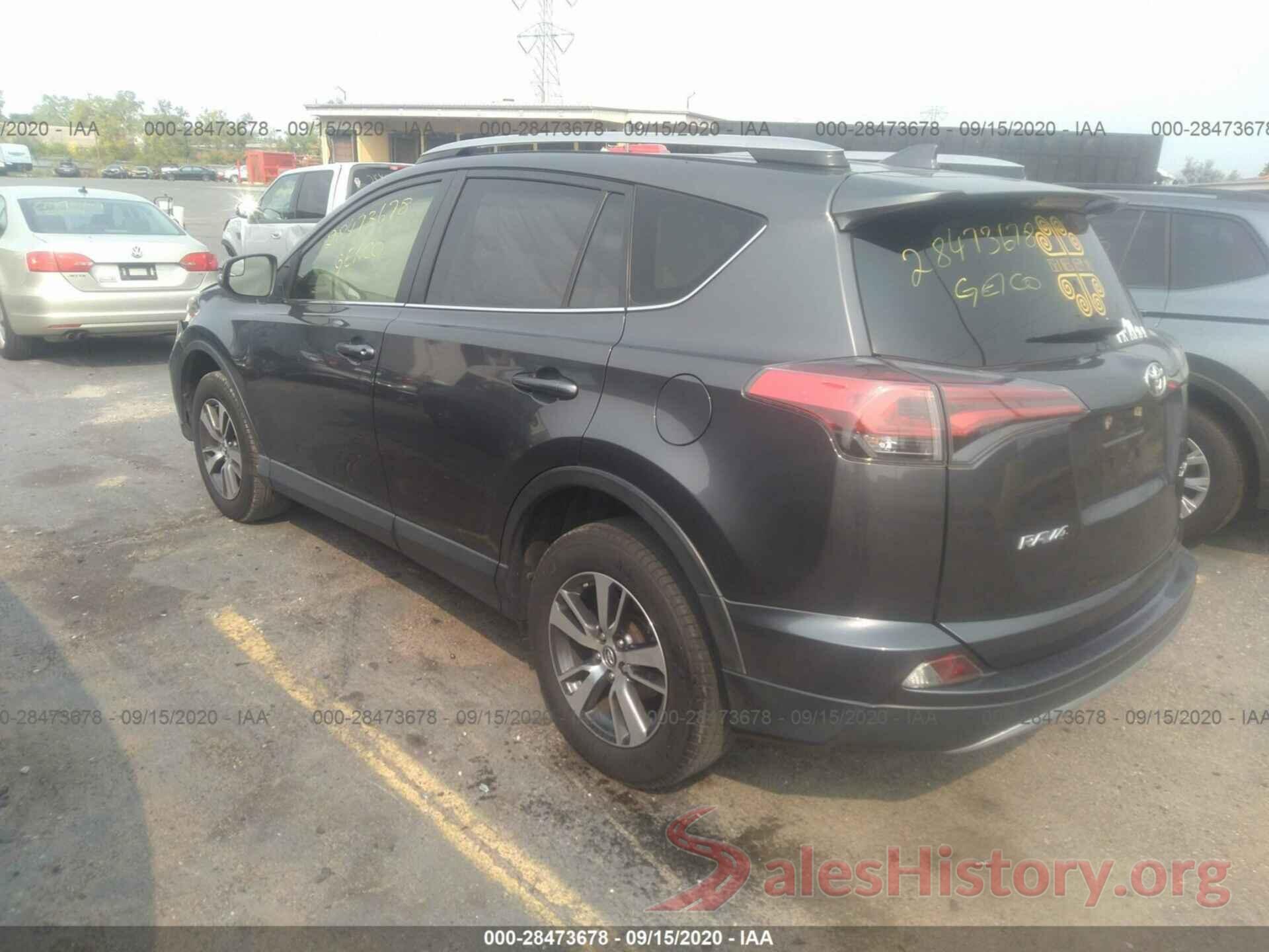 JTMWFREV9HJ103831 2017 TOYOTA RAV4