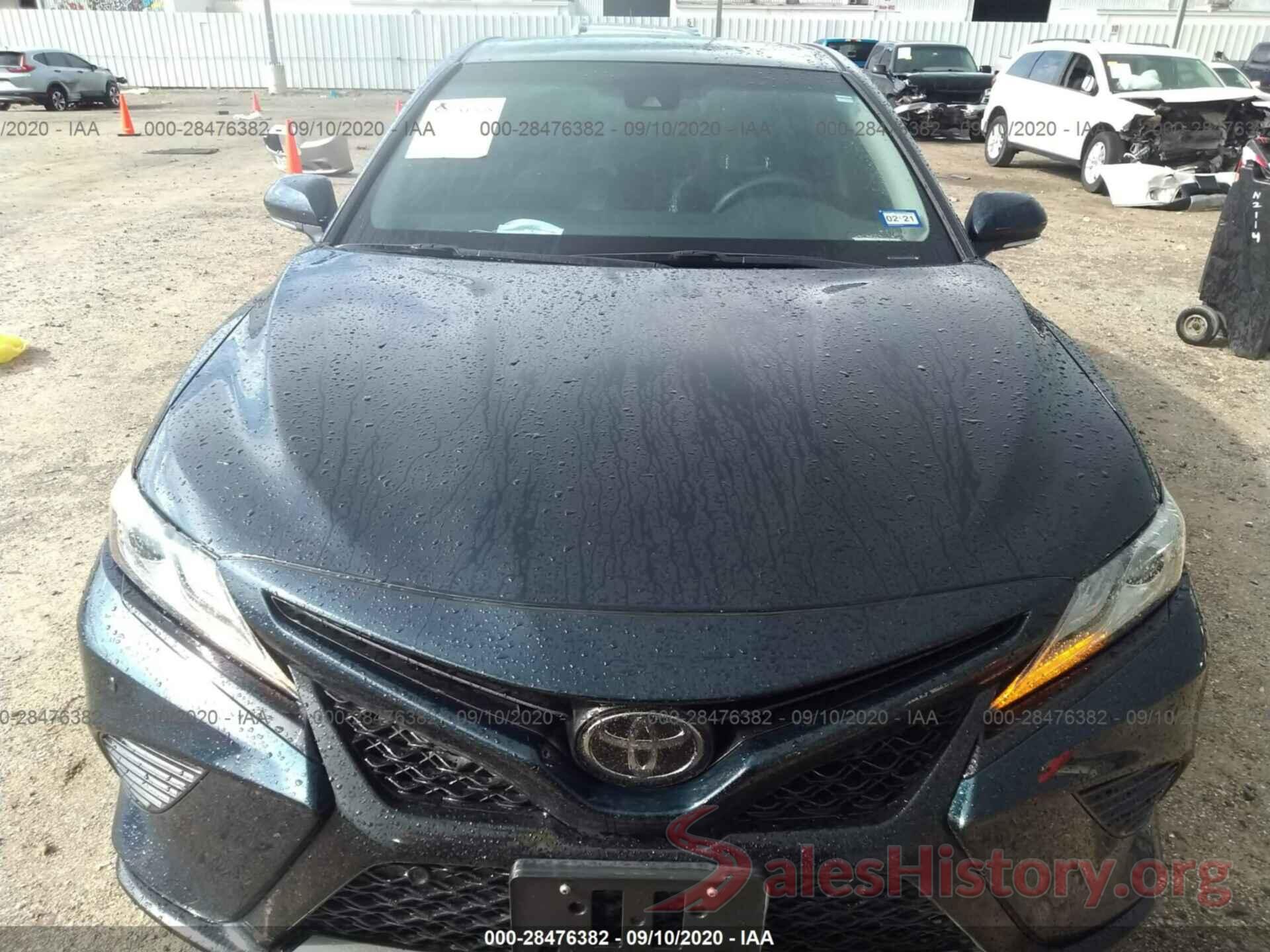 4T1B61HK1JU562630 2018 TOYOTA CAMRY