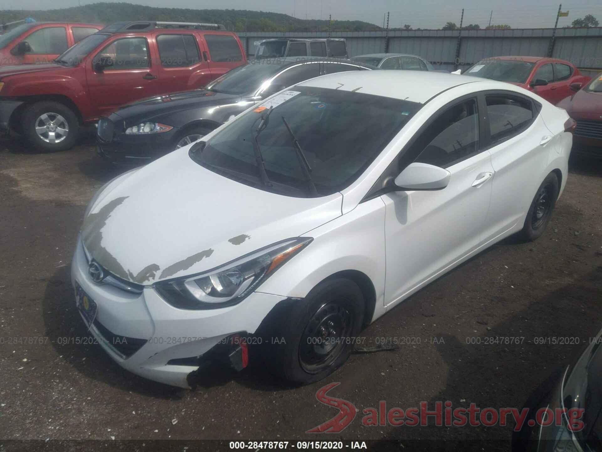 5NPDH4AE8GH676527 2016 HYUNDAI ELANTRA