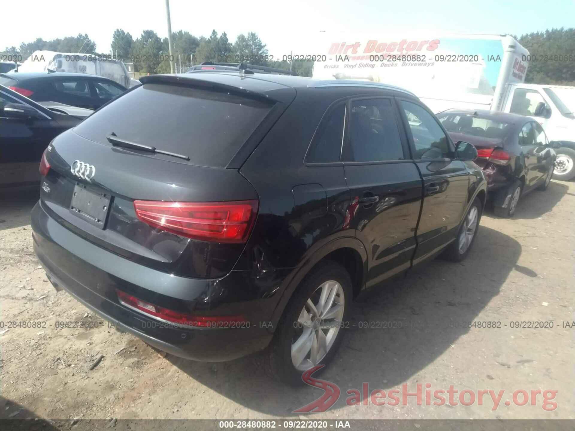 WA1BCCFSXJR028339 2018 AUDI Q3