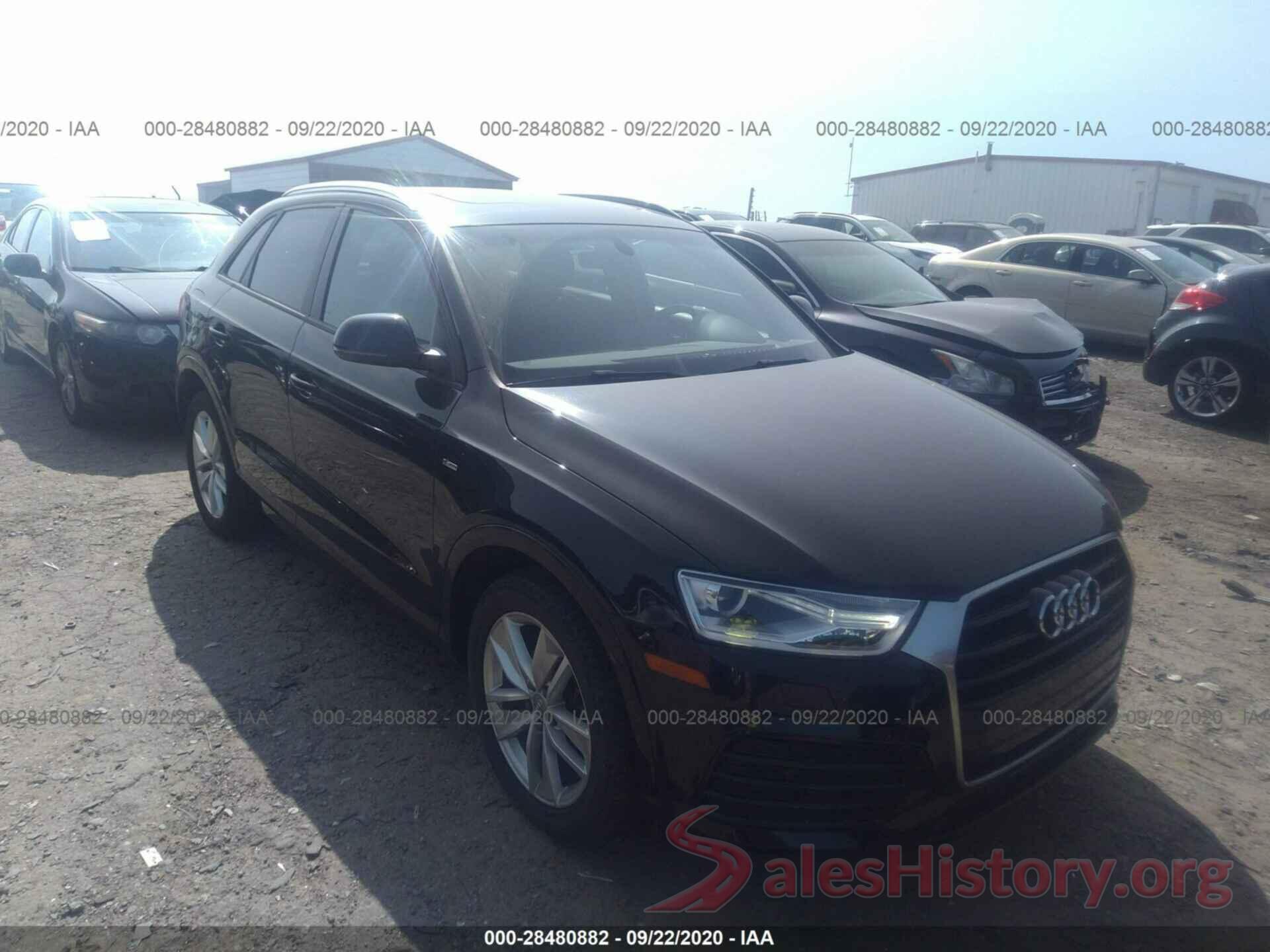 WA1BCCFSXJR028339 2018 AUDI Q3