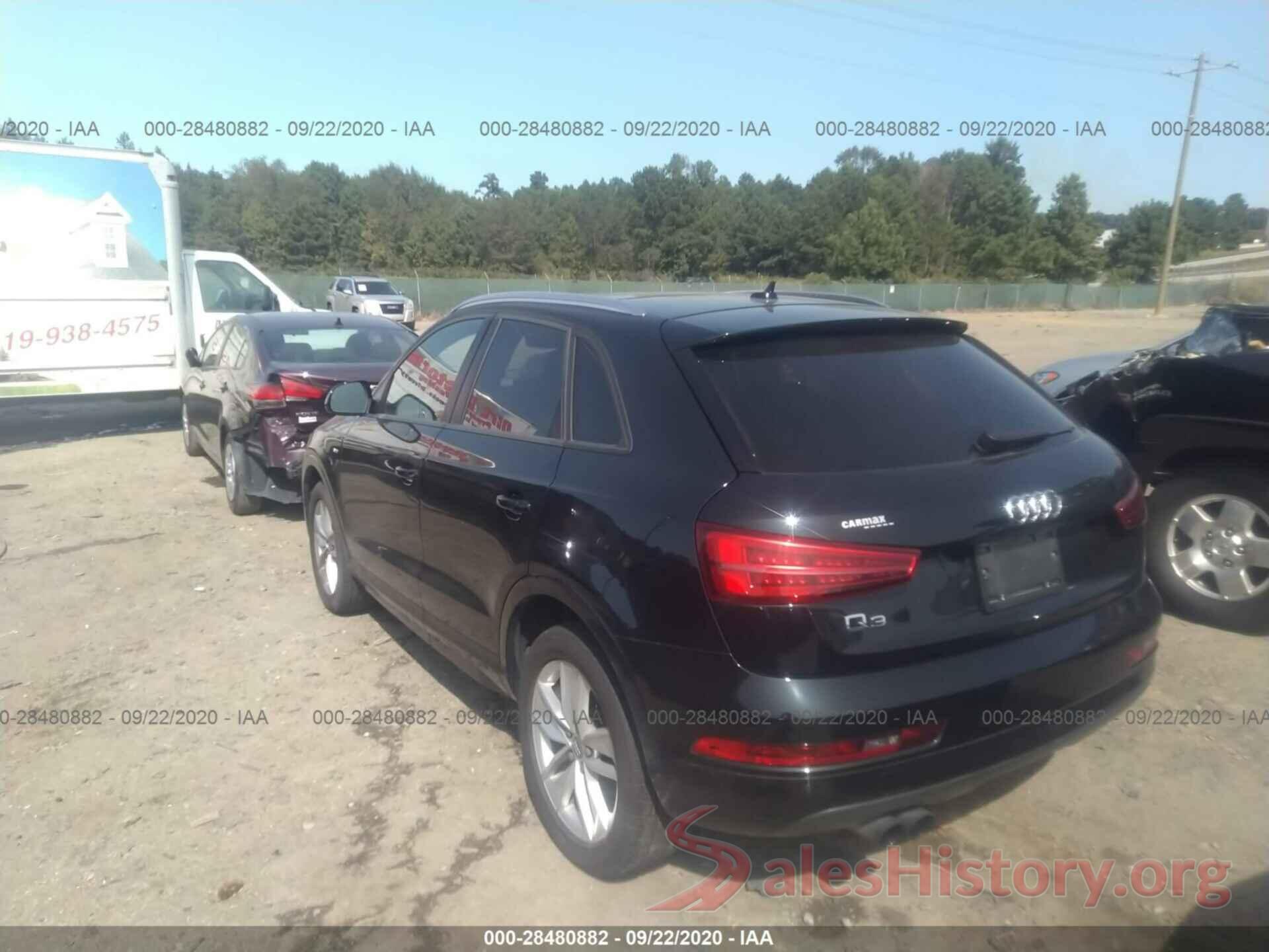 WA1BCCFSXJR028339 2018 AUDI Q3