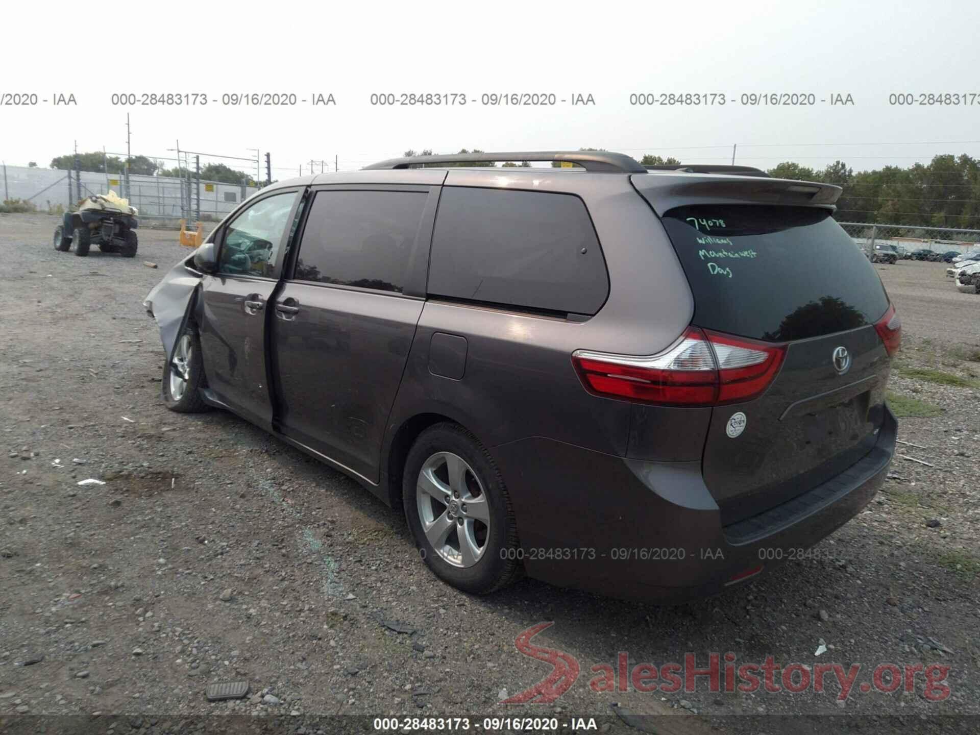 5TDKZ3DC3HS815483 2017 TOYOTA SIENNA