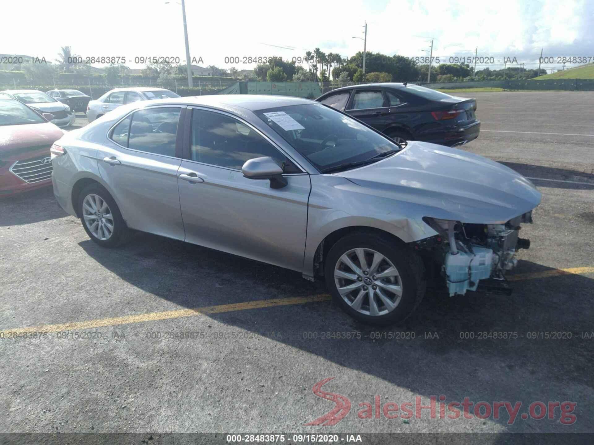 4T1B11HK5KU778884 2019 TOYOTA CAMRY