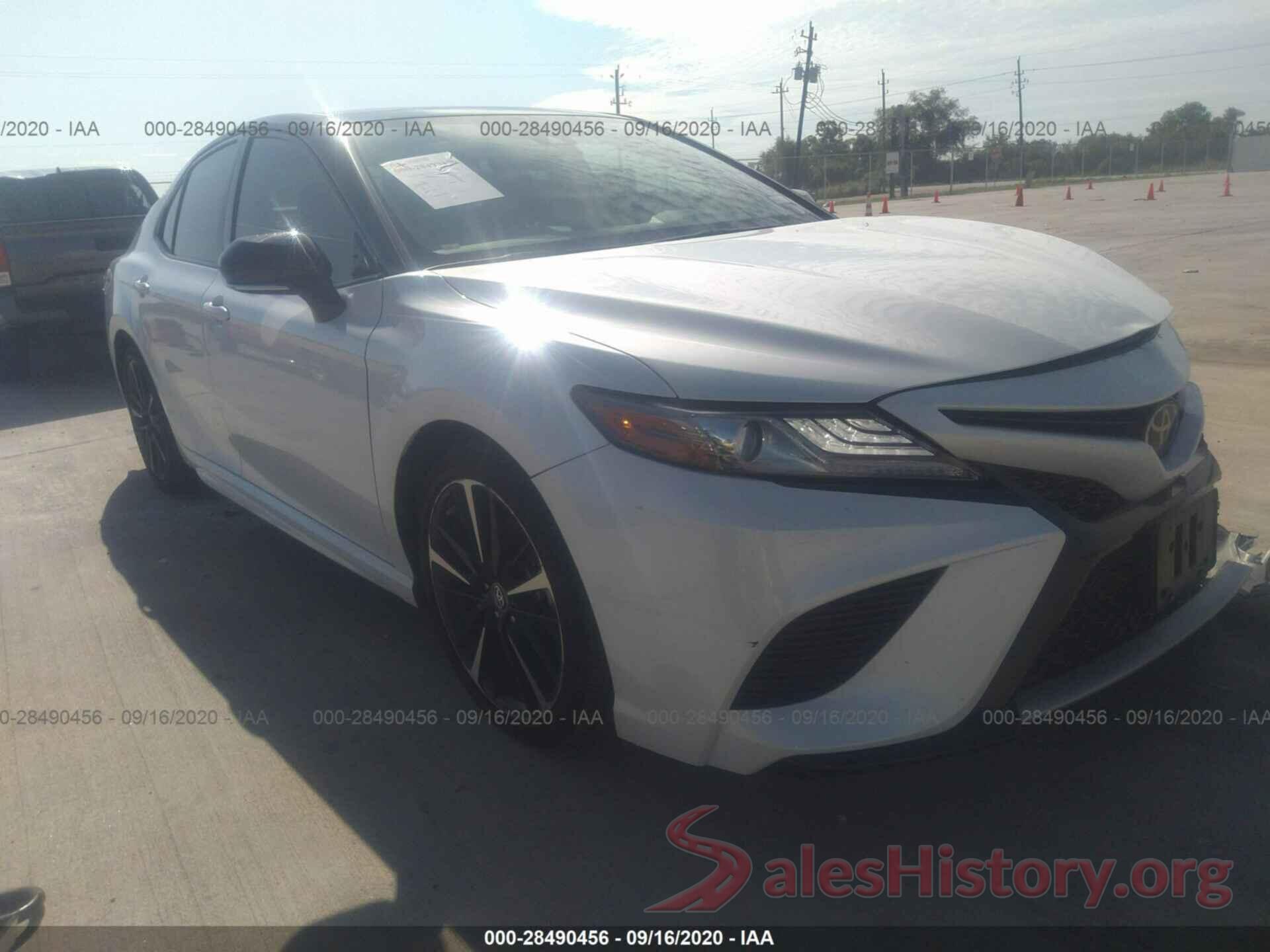 4T1B61HK3KU216435 2019 TOYOTA CAMRY