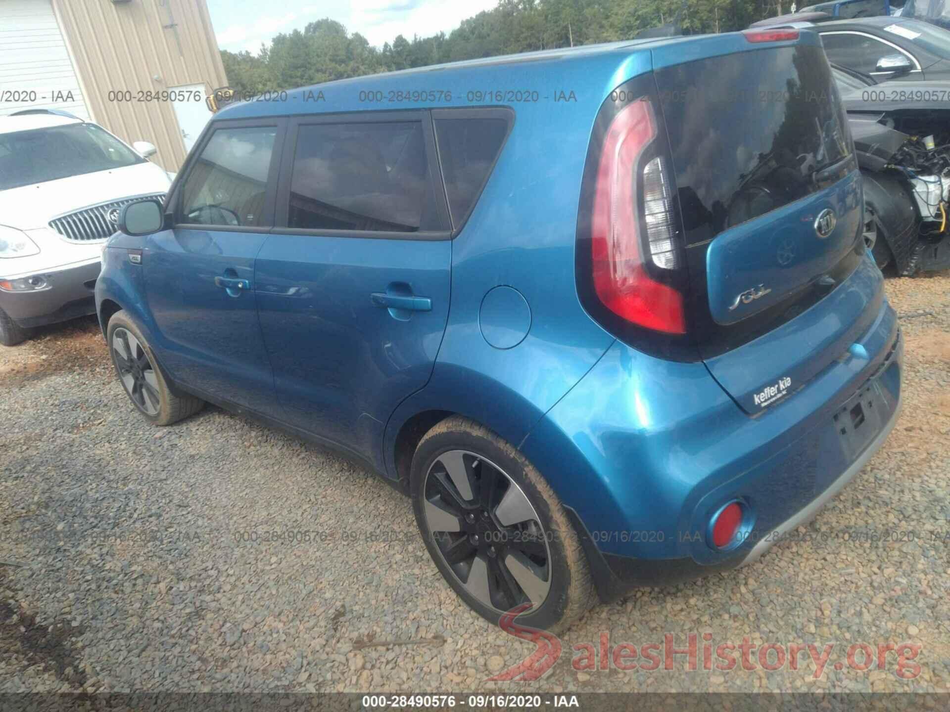 KNDJP3A52J7597124 2018 KIA SOUL