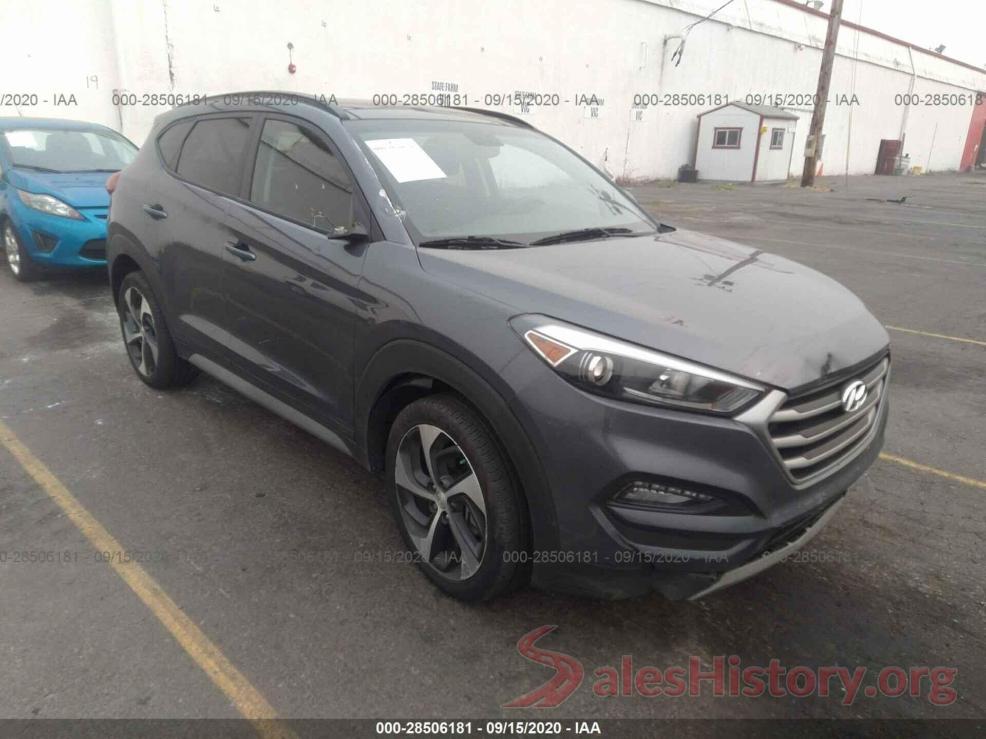 KM8J3CA23JU630954 2018 HYUNDAI TUCSON