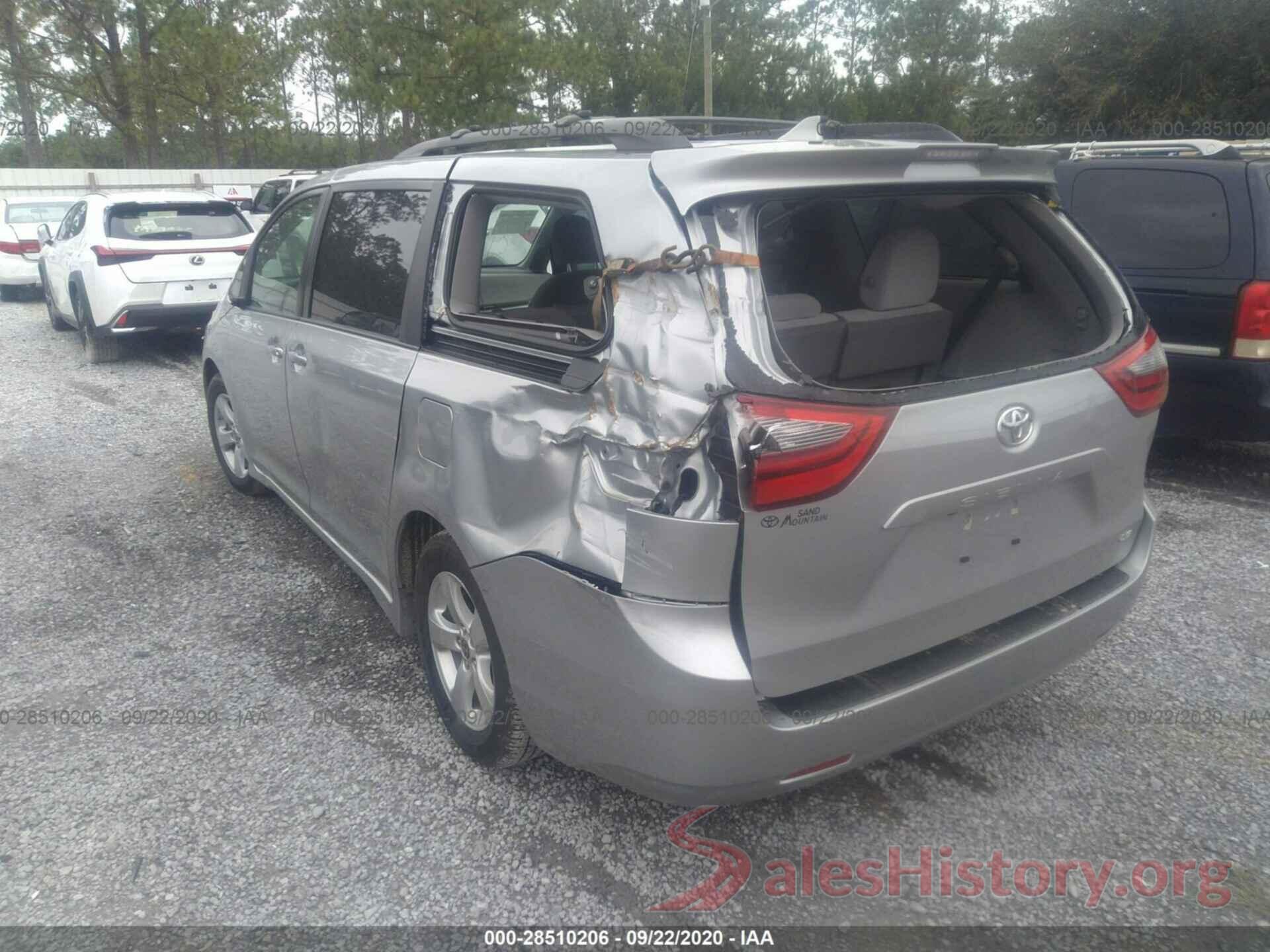 5TDKZ3DC8LS070321 2020 TOYOTA SIENNA