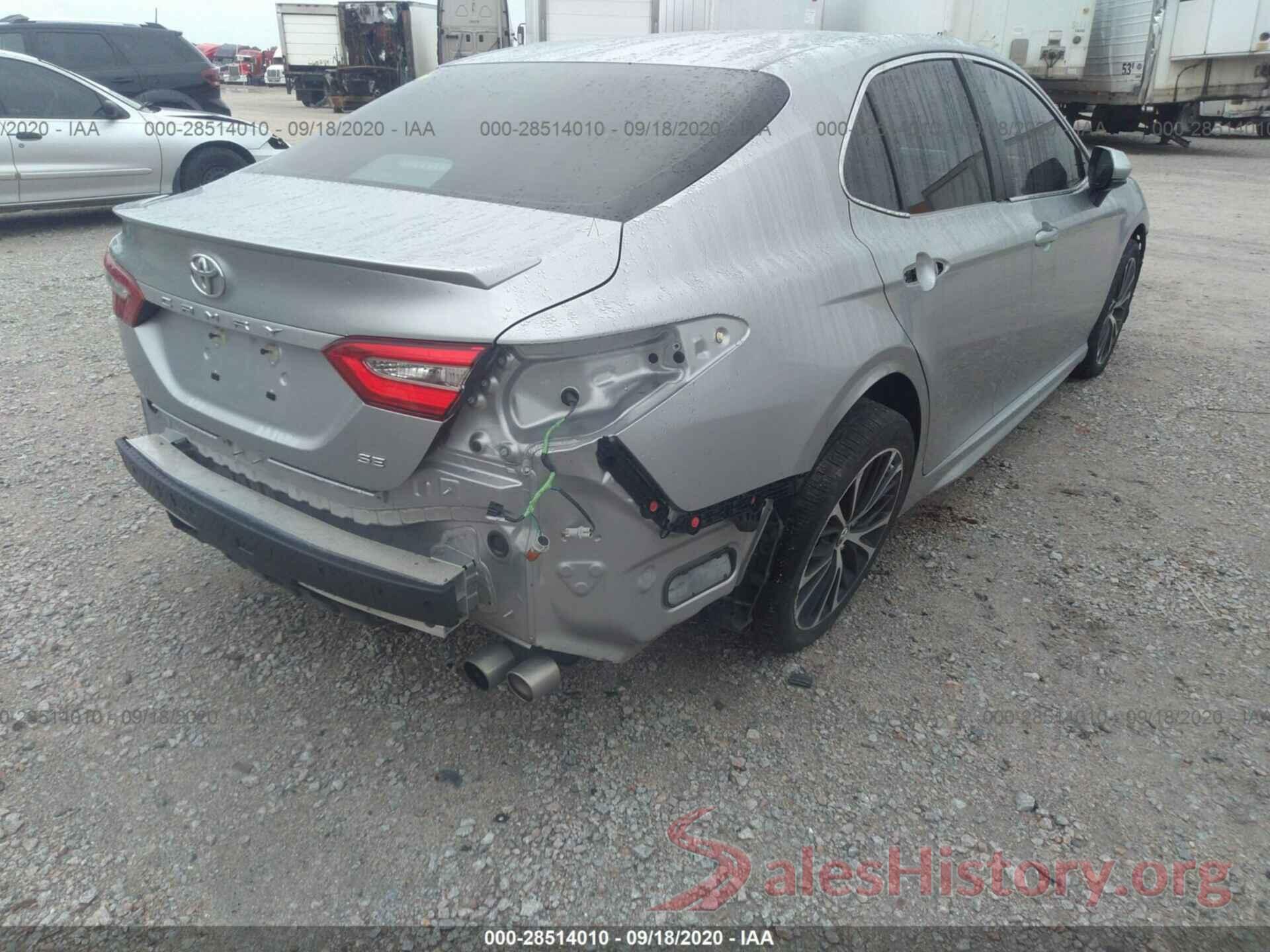 4T1B11HK4JU147039 2018 TOYOTA CAMRY