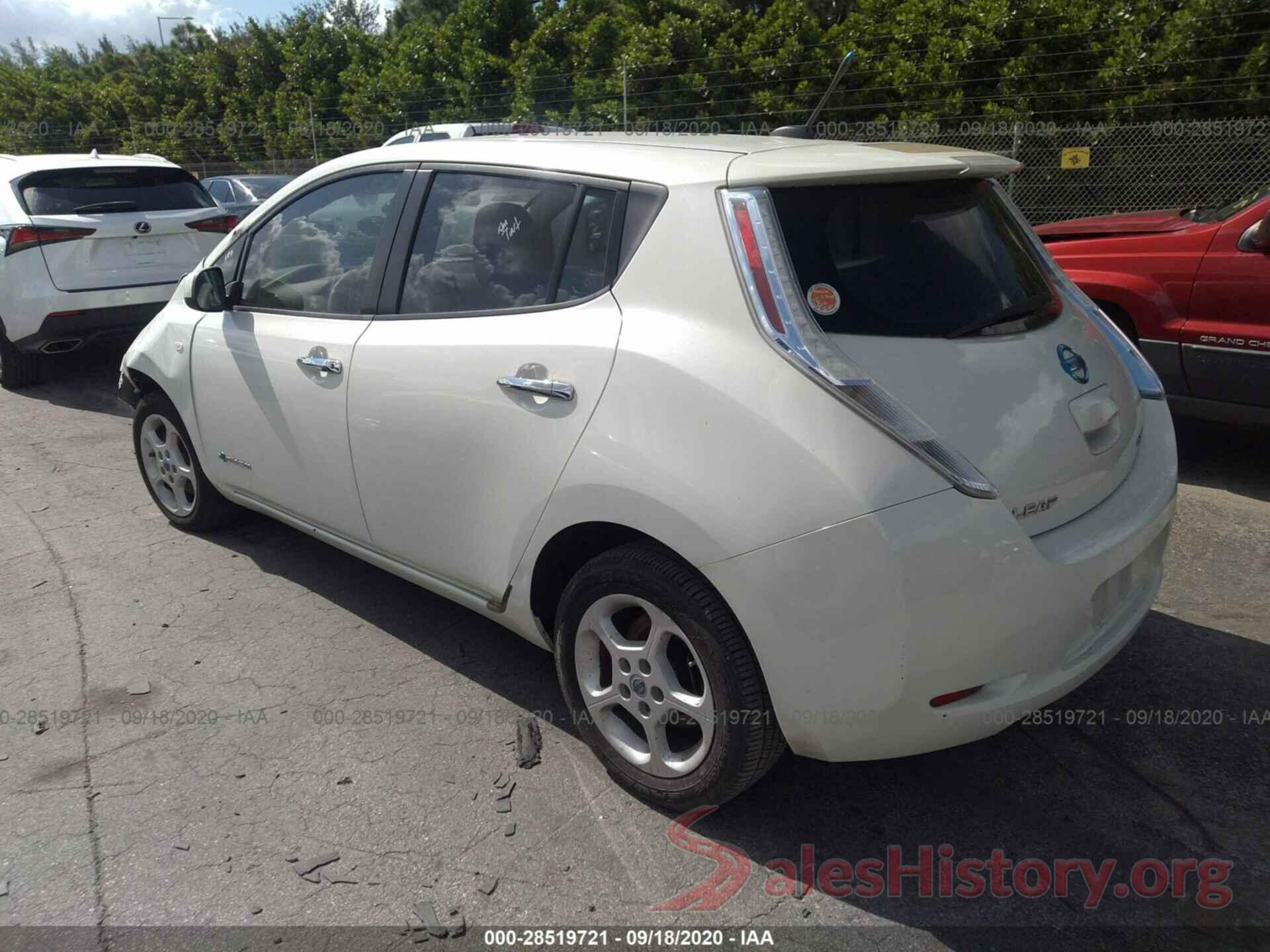 JN1AZ0CP9BT007827 2011 NISSAN LEAF