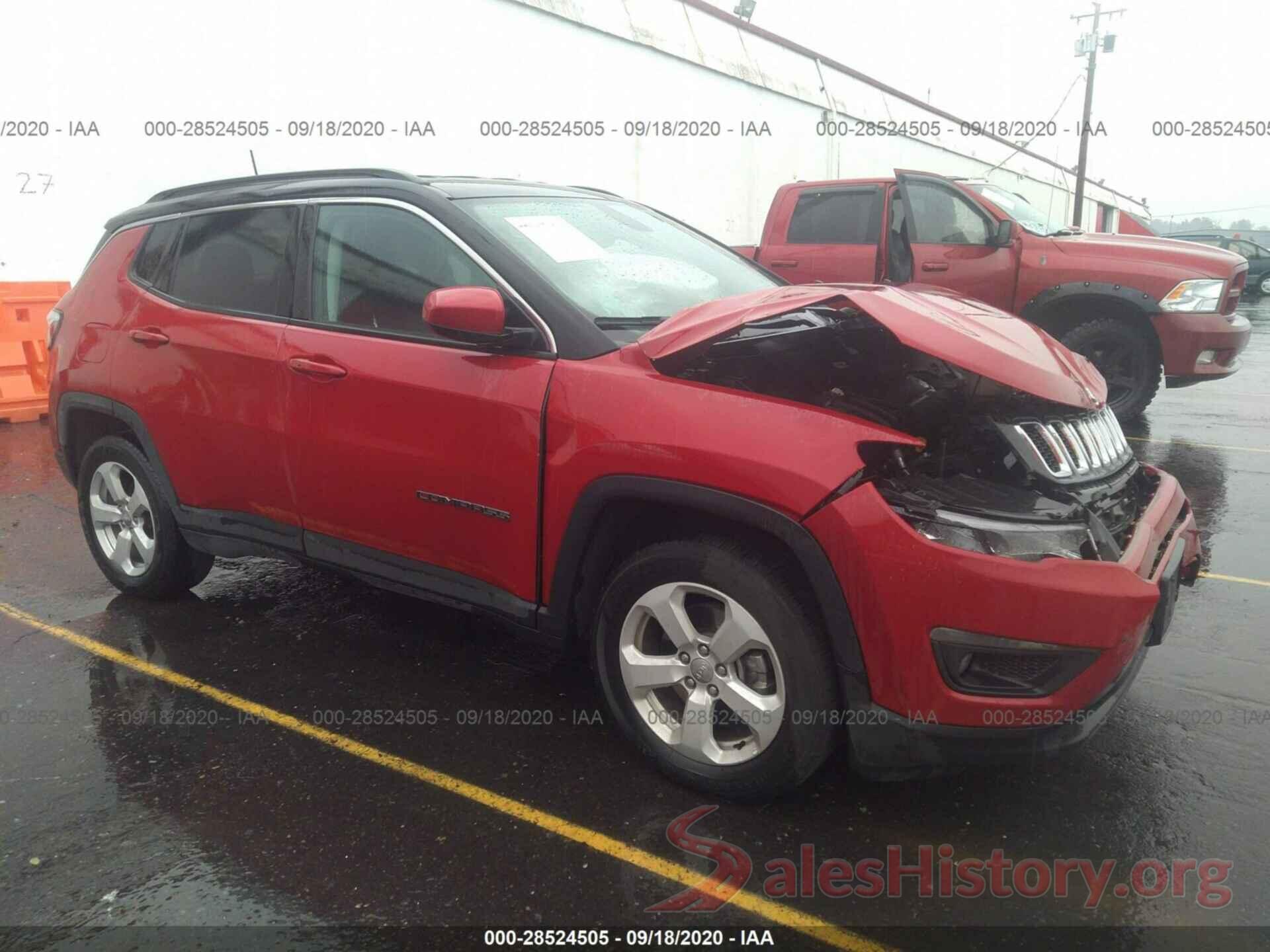 3C4NJCBB5JT408632 2018 JEEP COMPASS